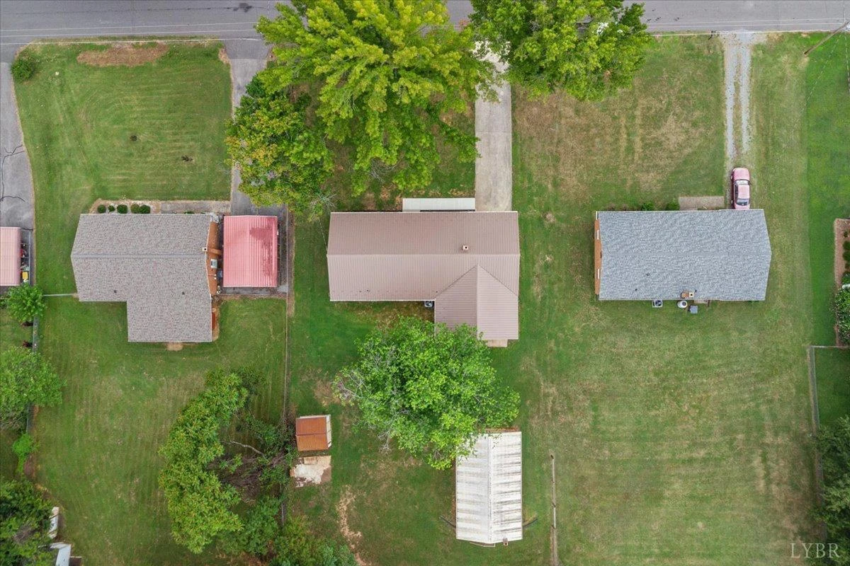 1111 Roundtree DR - Photo 44