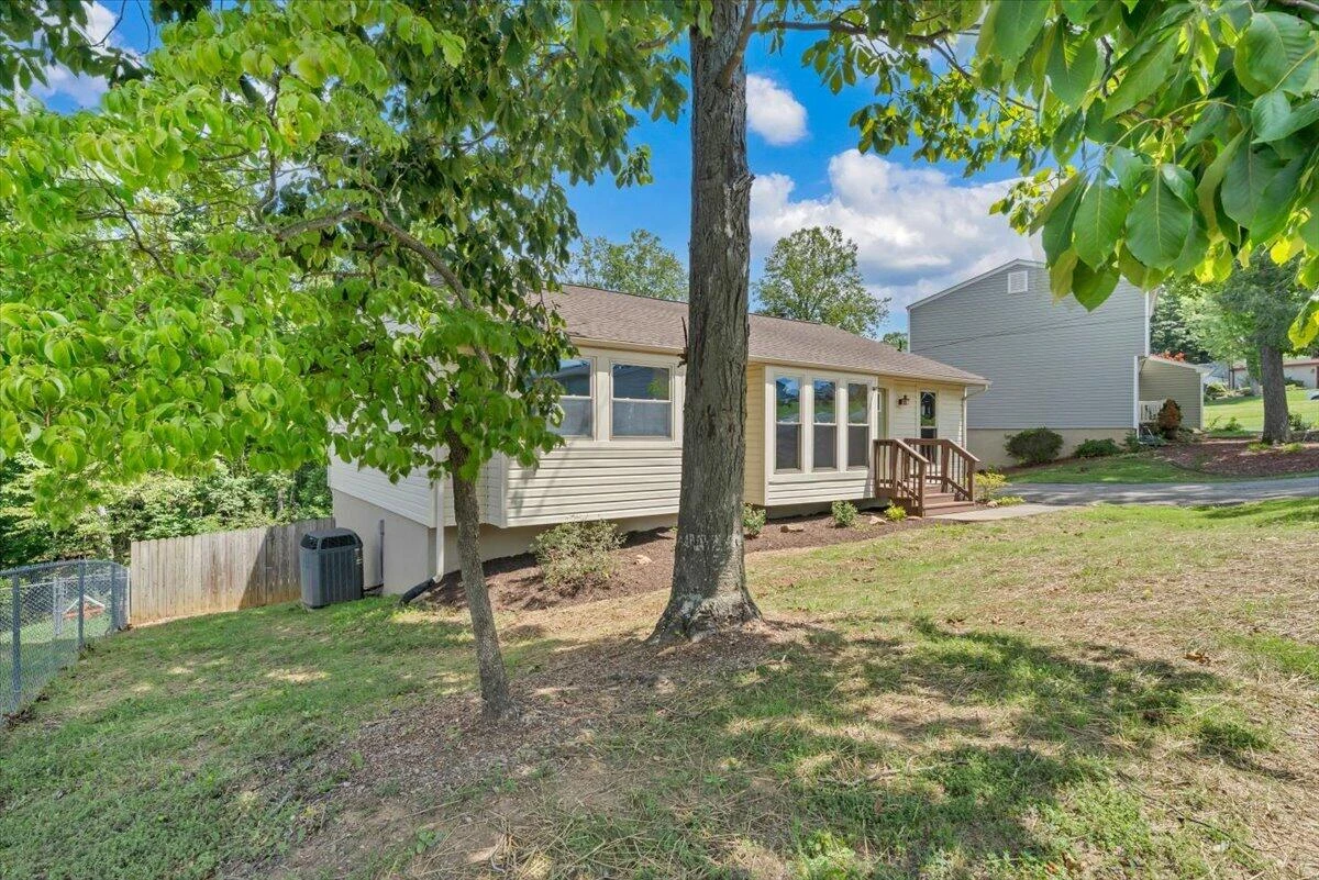 7311 Acorn TRL - Photo 6