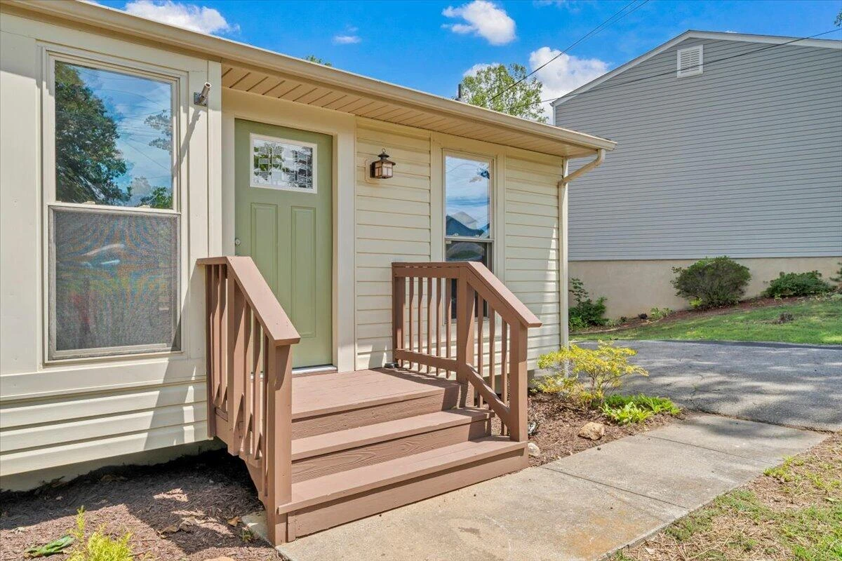 7311 Acorn TRL - Photo 8