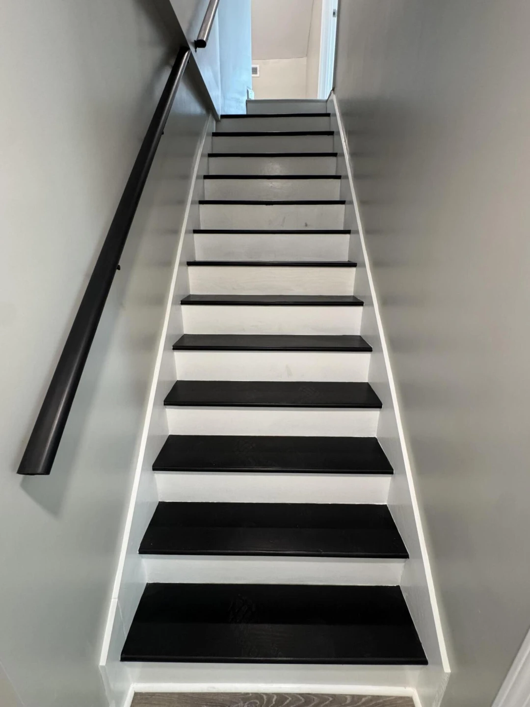 105 Law ST - Photo 17