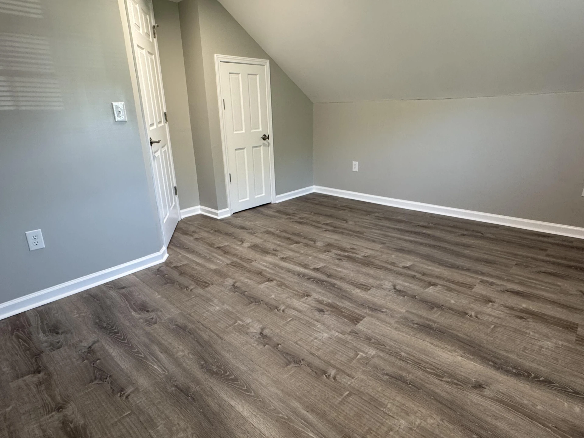 105 Law ST - Photo 20