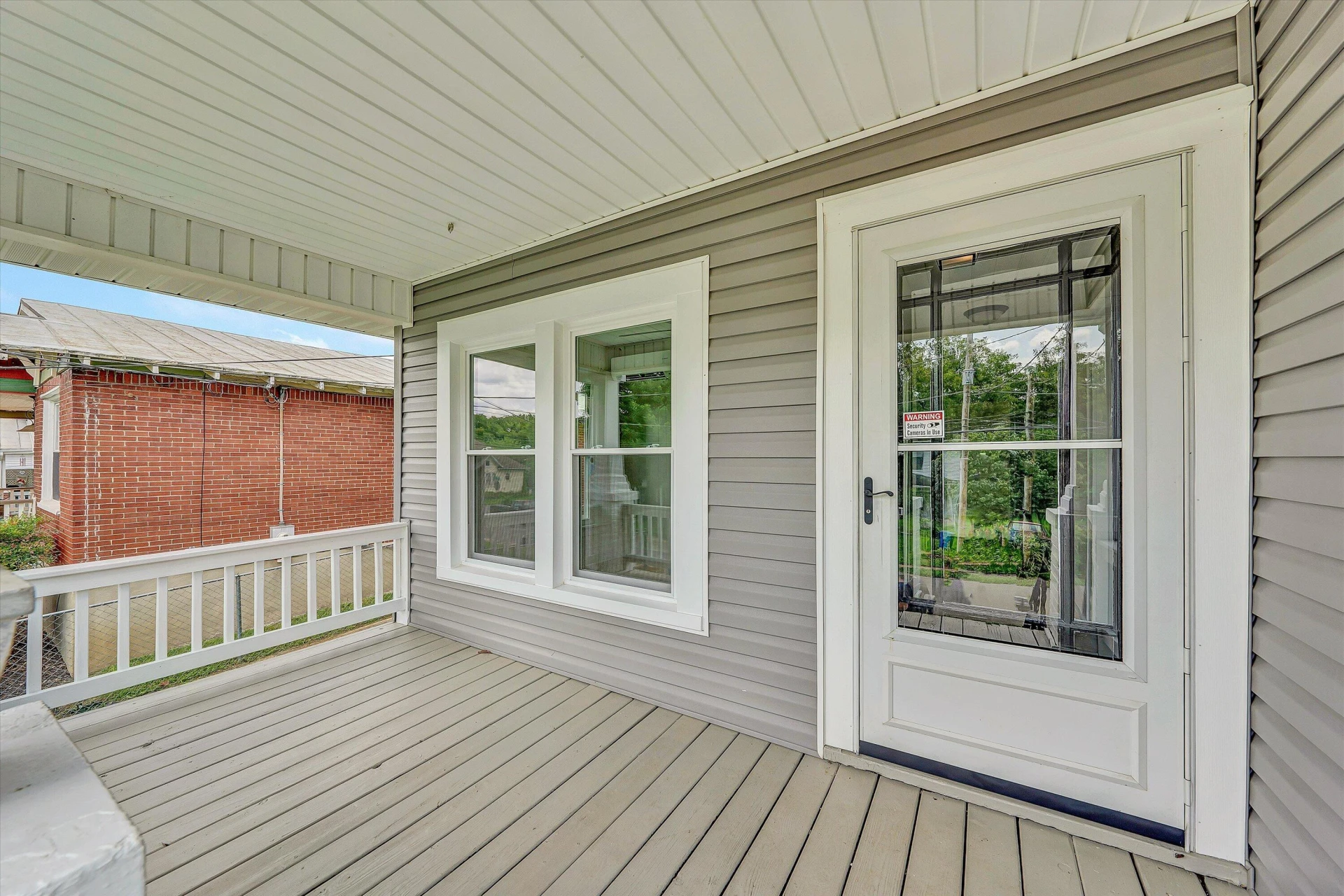 1206 14th ST SE - Photo 5