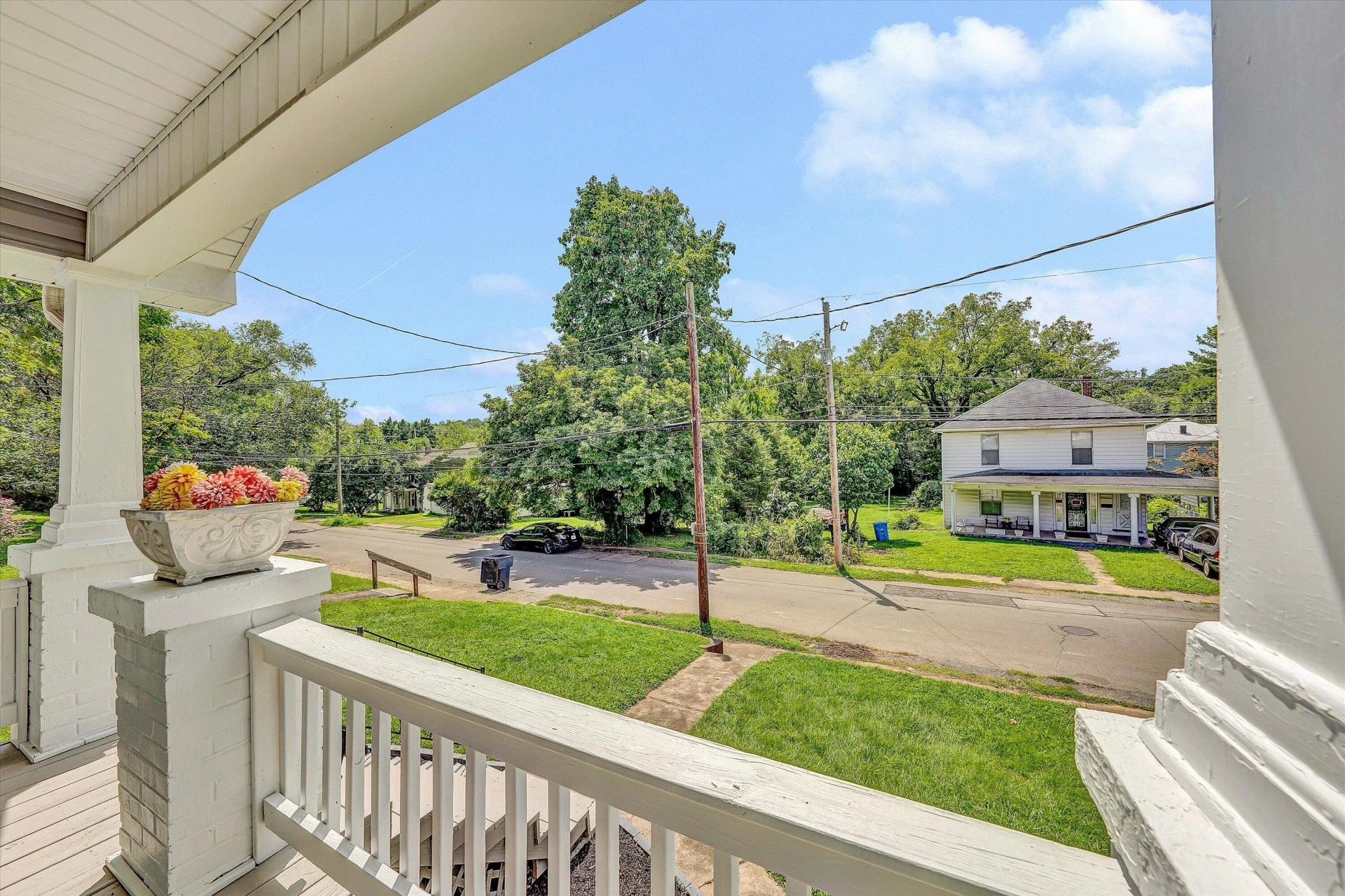 1206 14th ST SE - Photo 7
