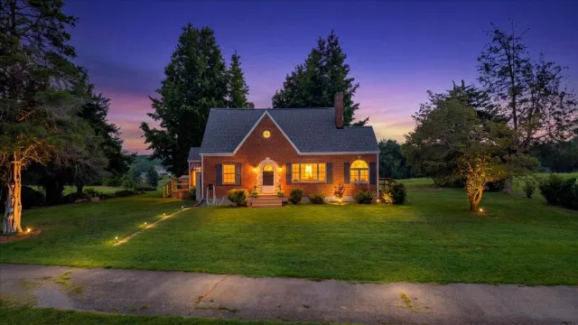 45 Desker DR, Wirtz, VA, 24184