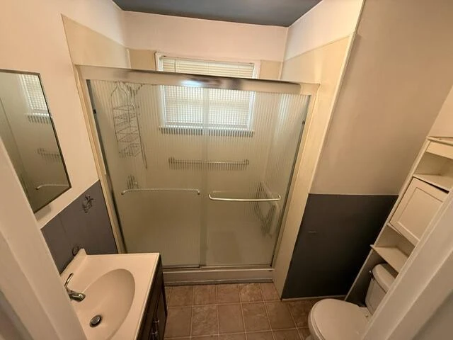 1093 Sunset DR - Photo 11