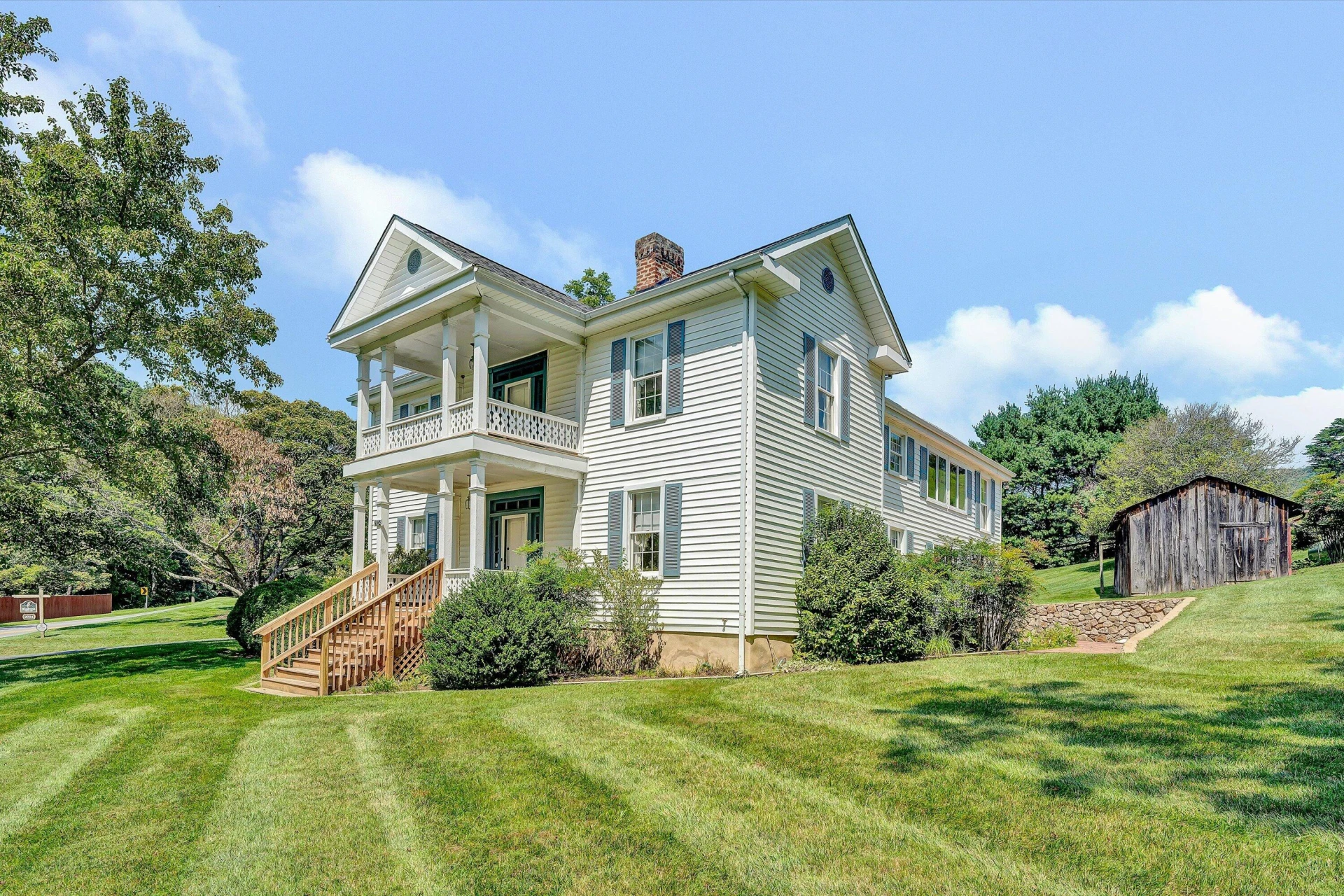 2704 Mountain Pass RD - Photo 2
