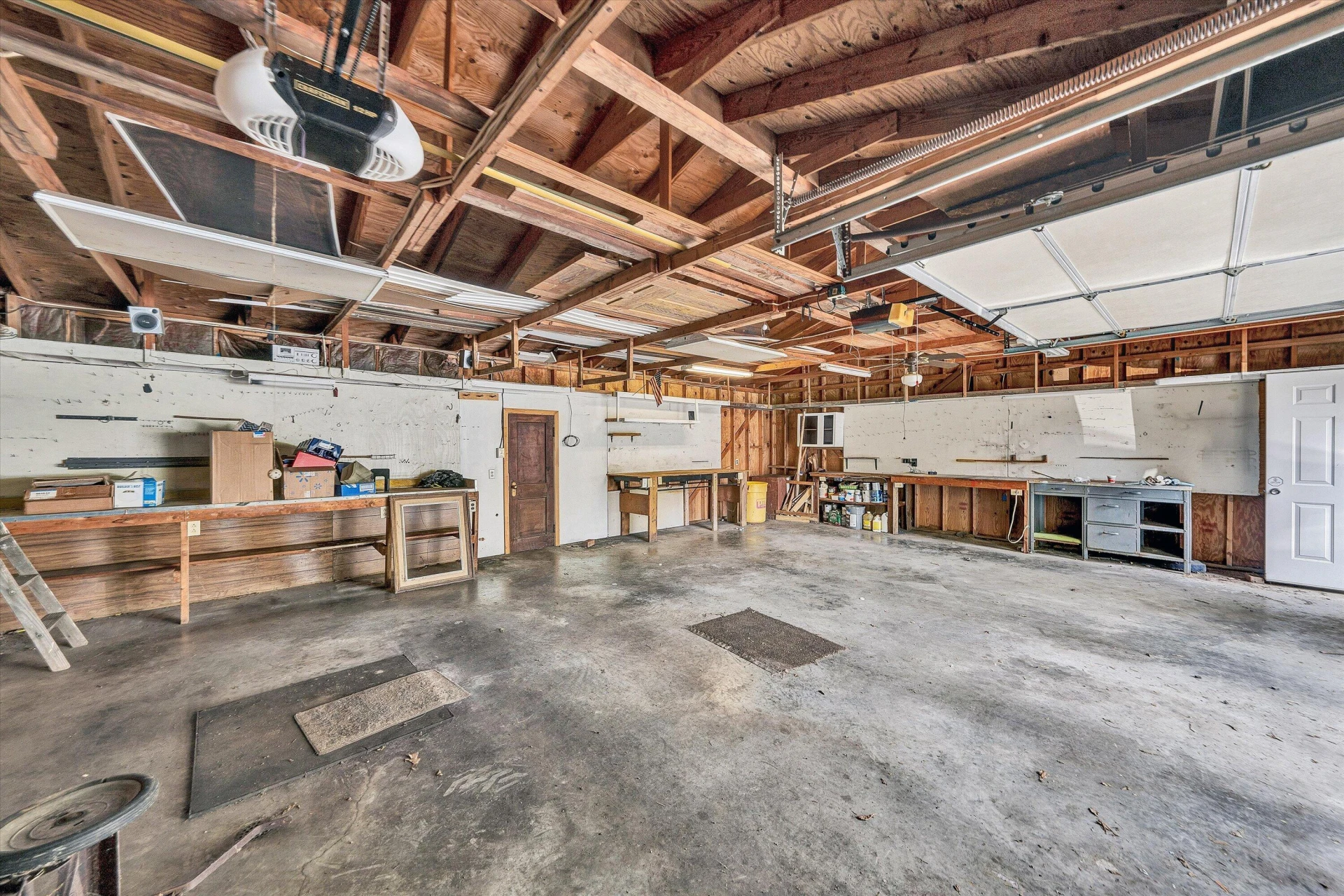 2704 Mountain Pass RD - Photo 48