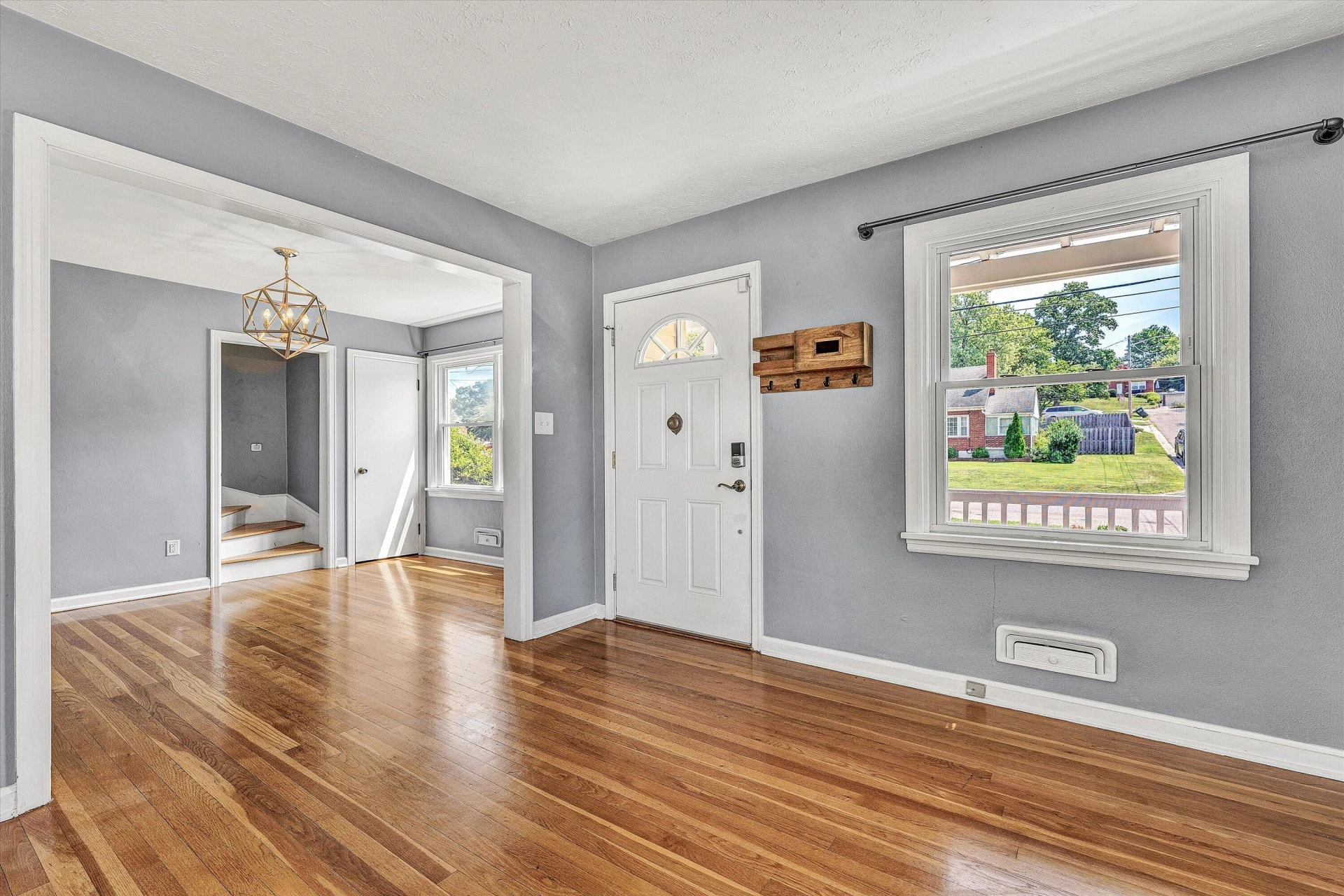 303 Valleydale AVE - Photo 6