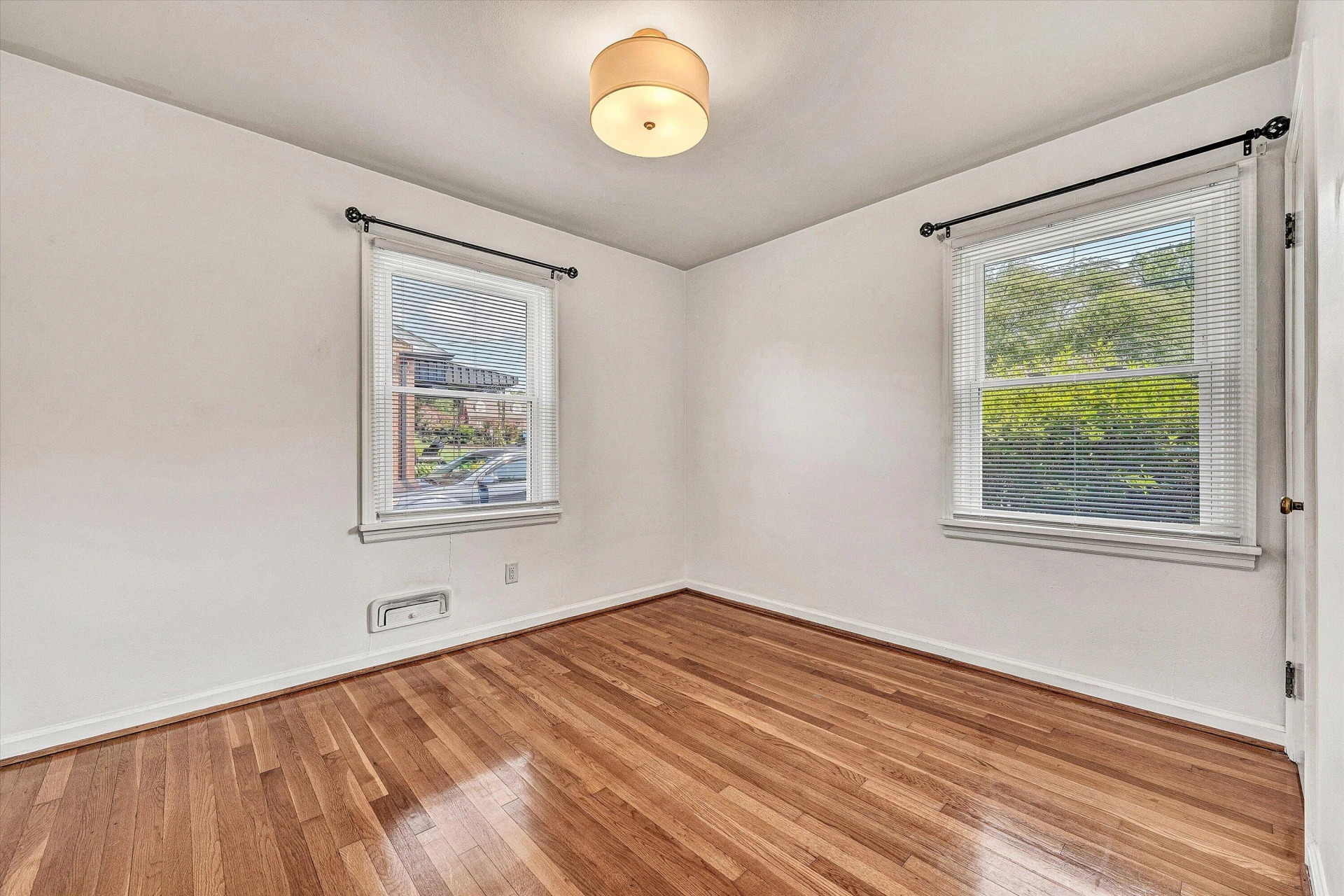 303 Valleydale AVE - Photo 19