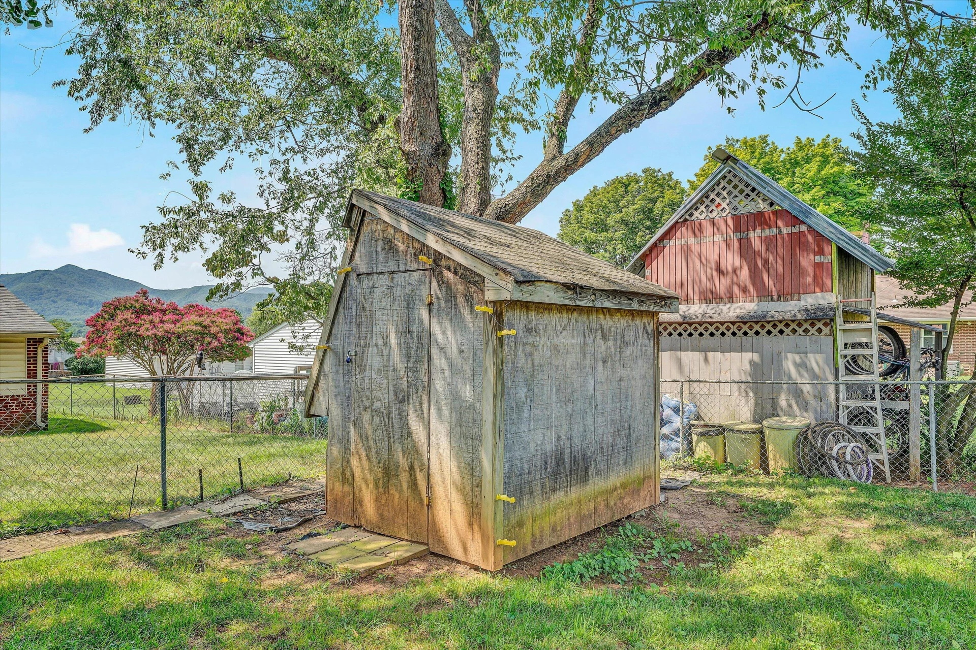 303 Valleydale AVE - Photo 36