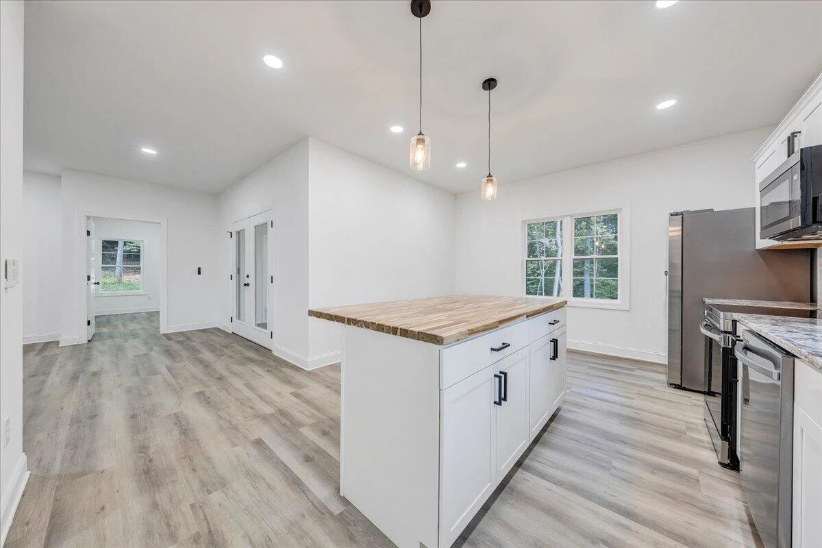 289 Spring Chase DR - Photo 14