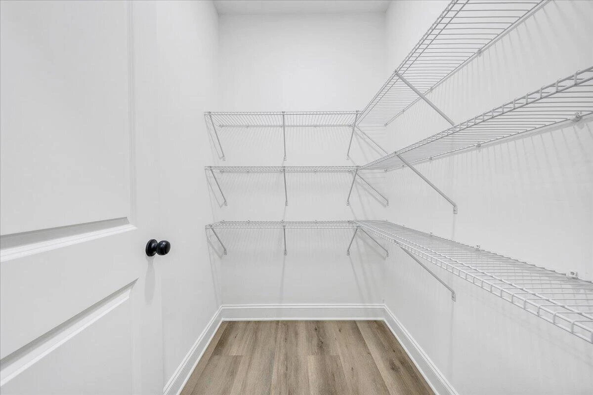 289 Spring Chase DR - Photo 19