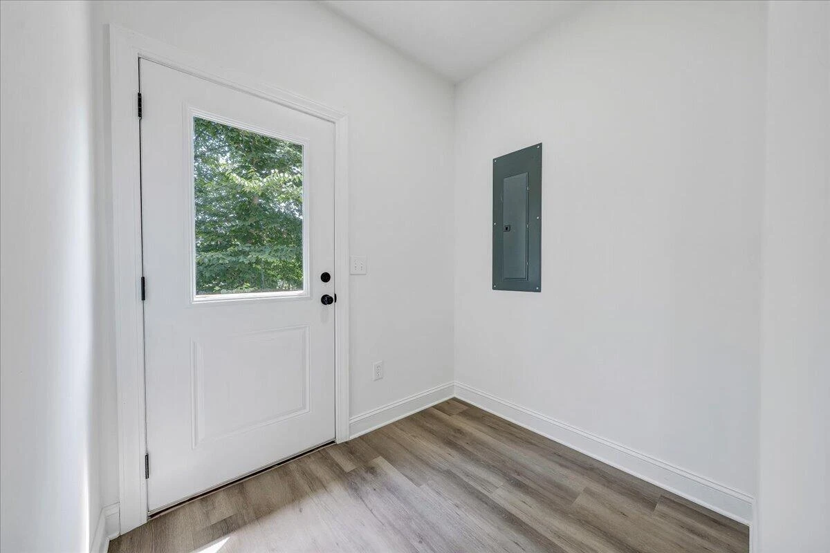 289 Spring Chase DR - Photo 20