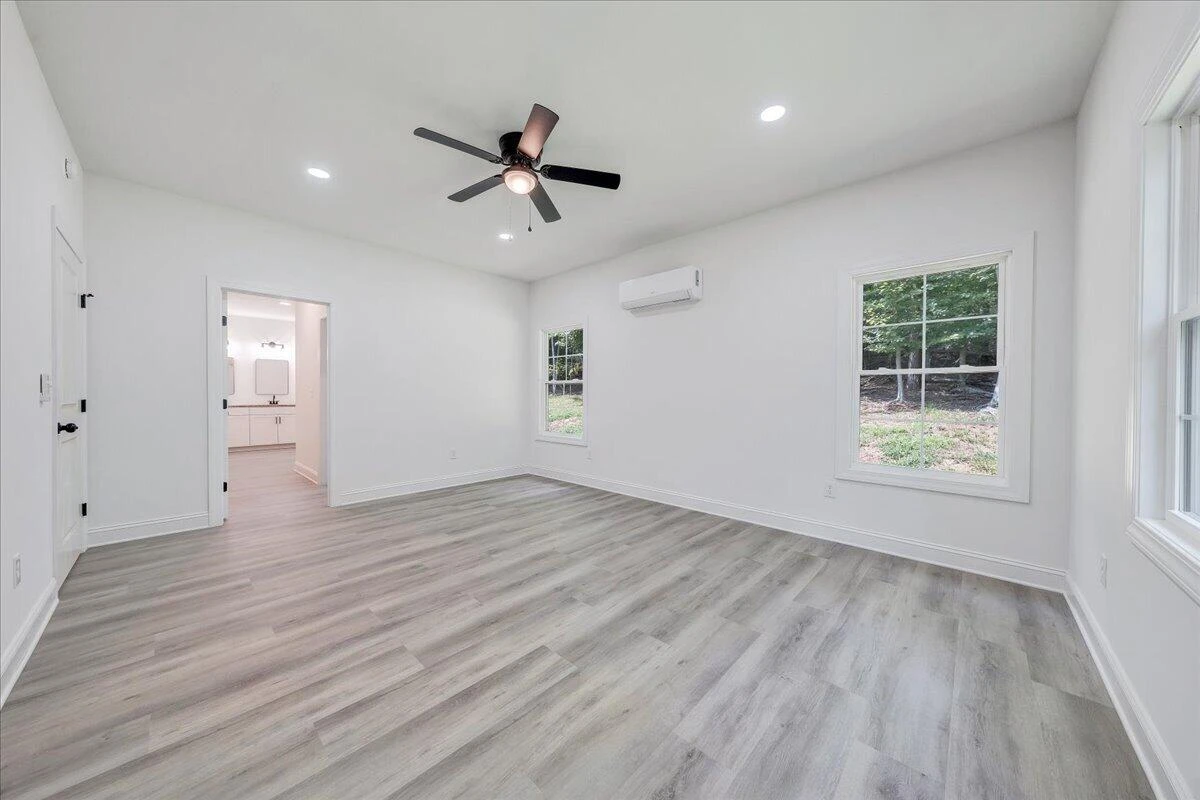 289 Spring Chase DR - Photo 23