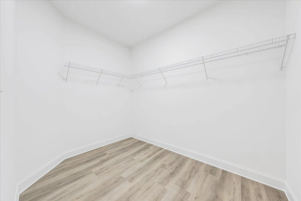 289 Spring Chase DR - Photo 25