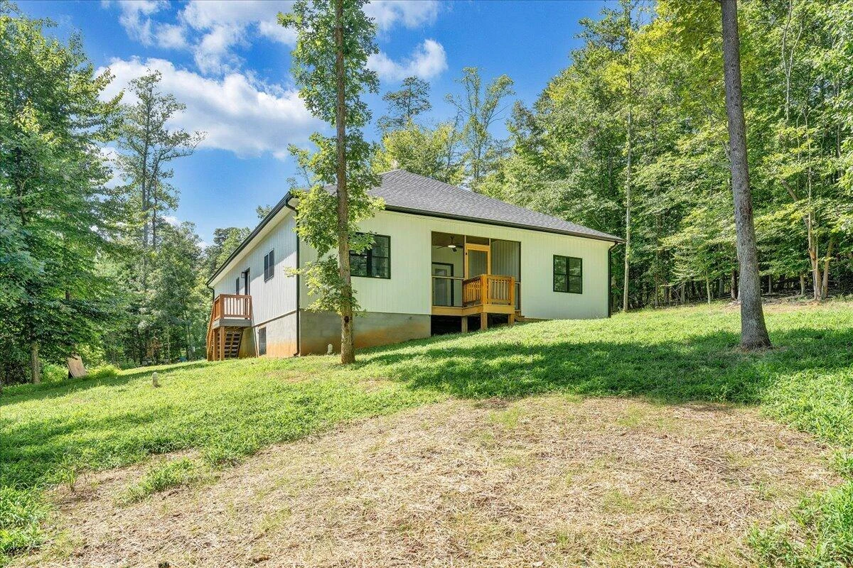 289 Spring Chase DR - Photo 43