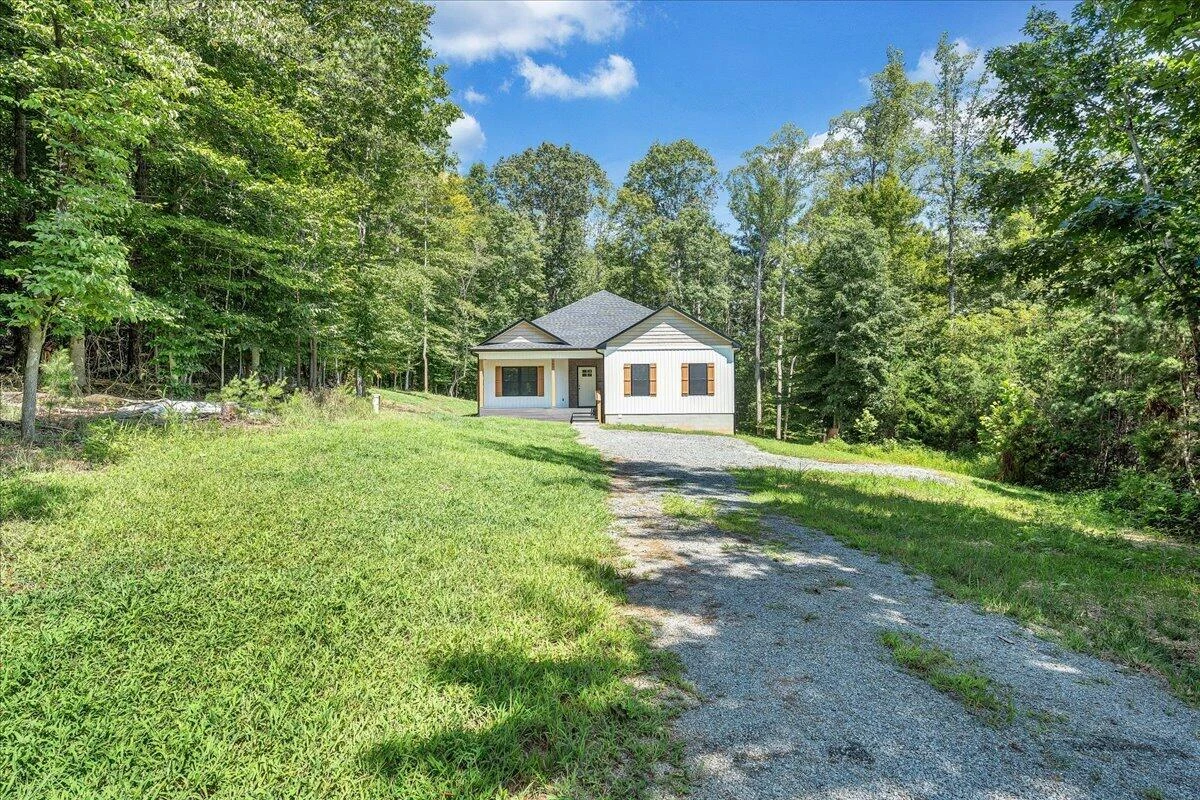 289 Spring Chase DR - Photo 45