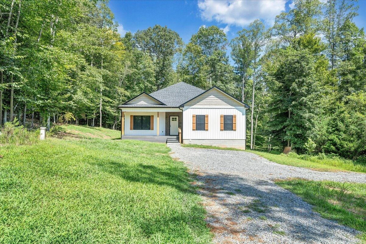 289 Spring Chase DR - Photo 46