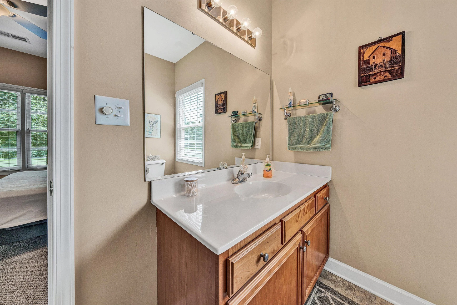 1103 Joffrey DR - Photo 22