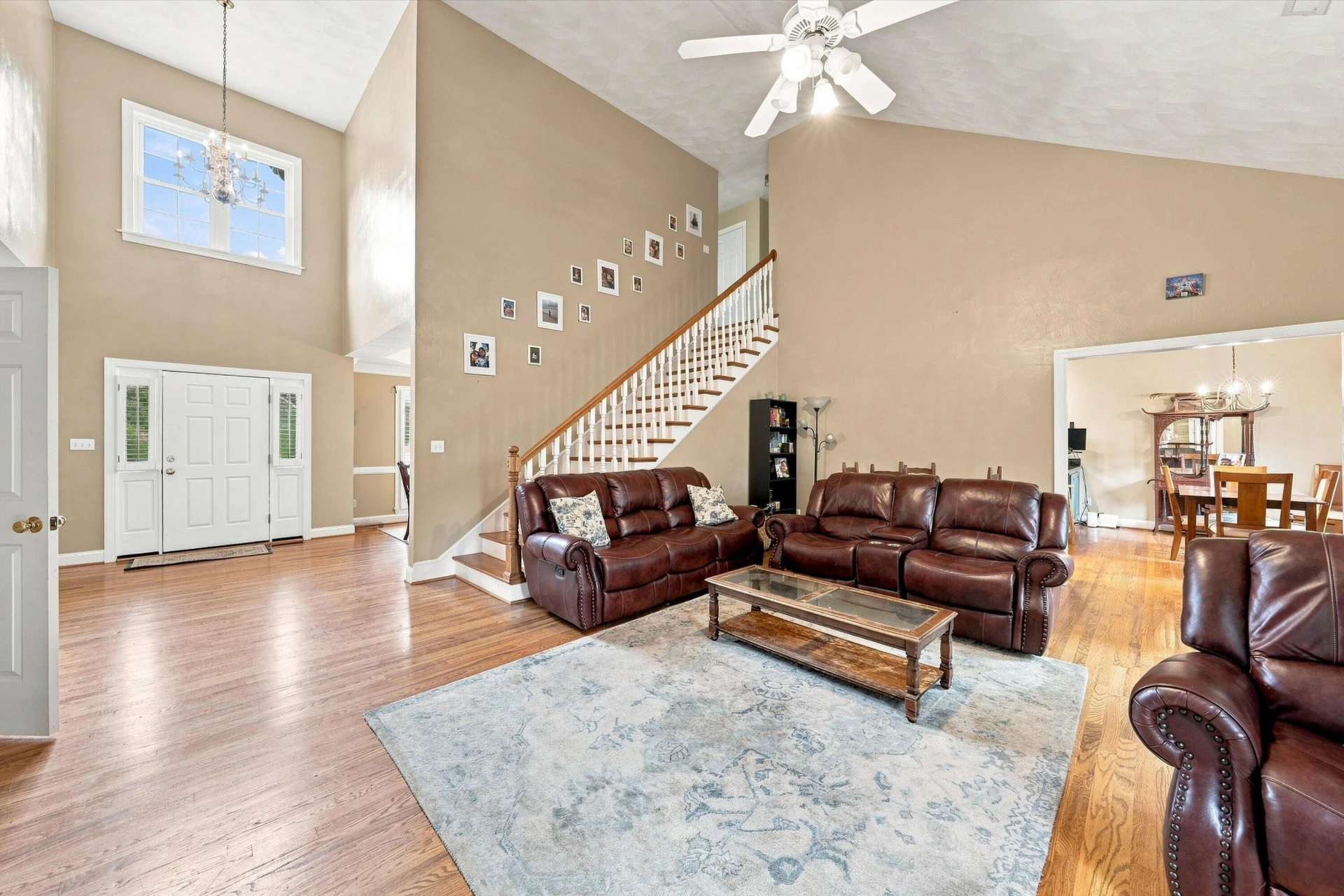 6301 Roselawn Court DR - Photo 3