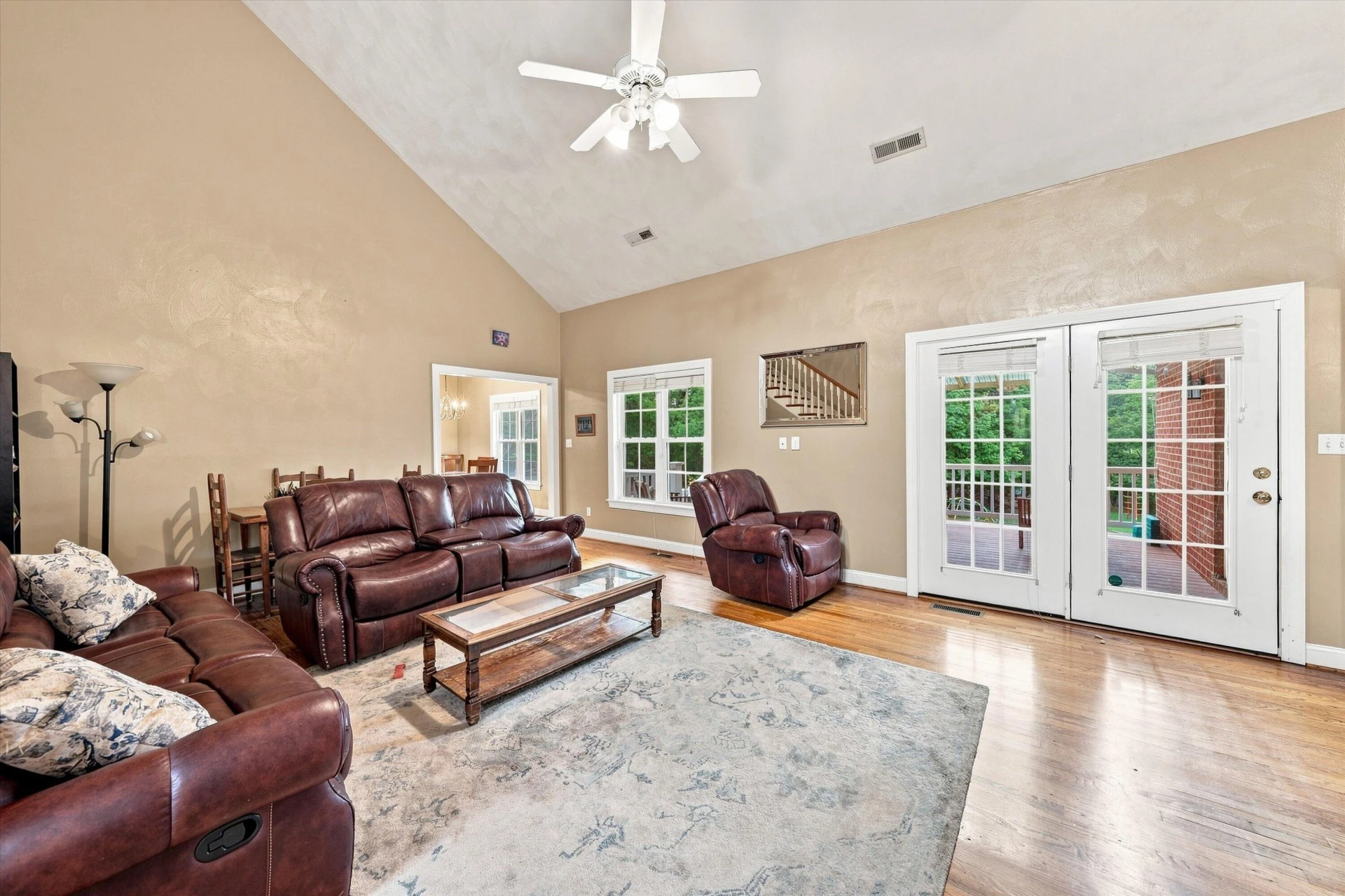 6301 Roselawn Court DR - Photo 4