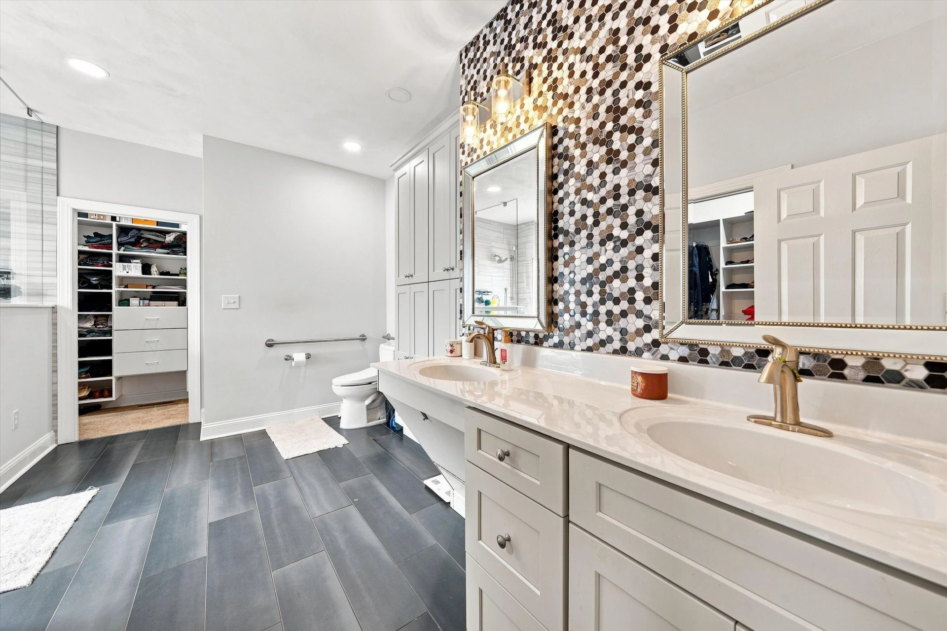 6301 Roselawn Court DR - Photo 20