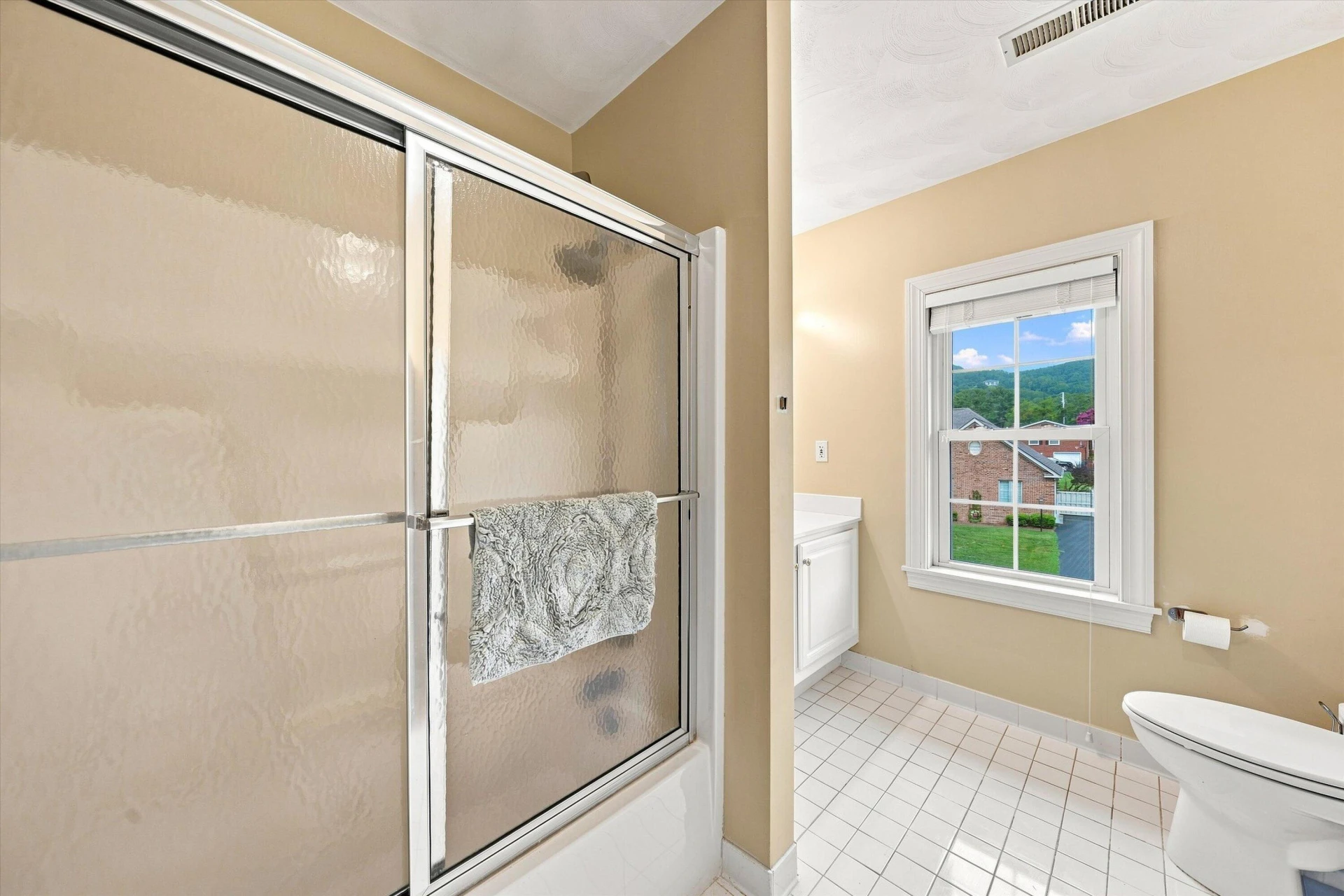 6301 Roselawn Court DR - Photo 25