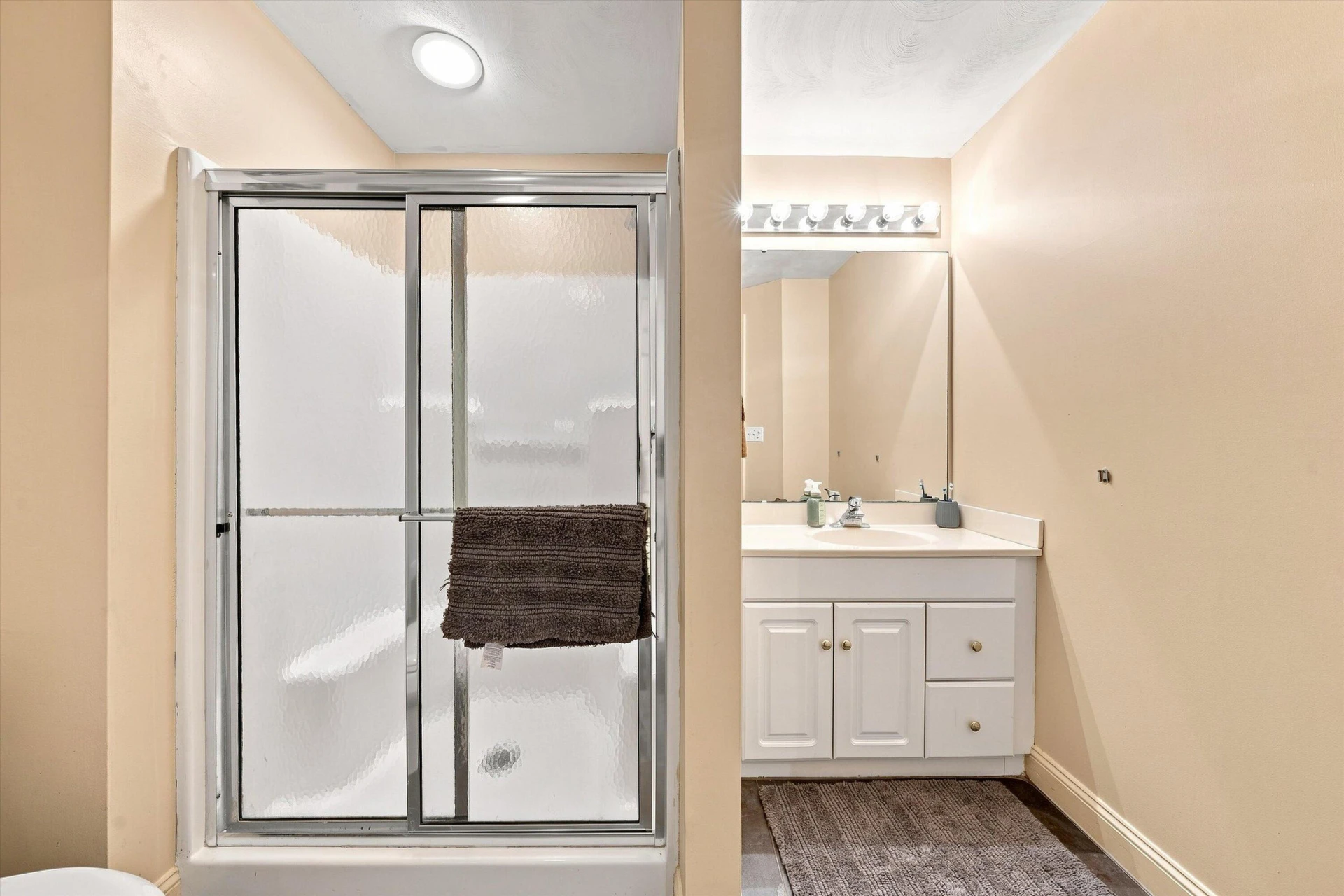 6301 Roselawn Court DR - Photo 40