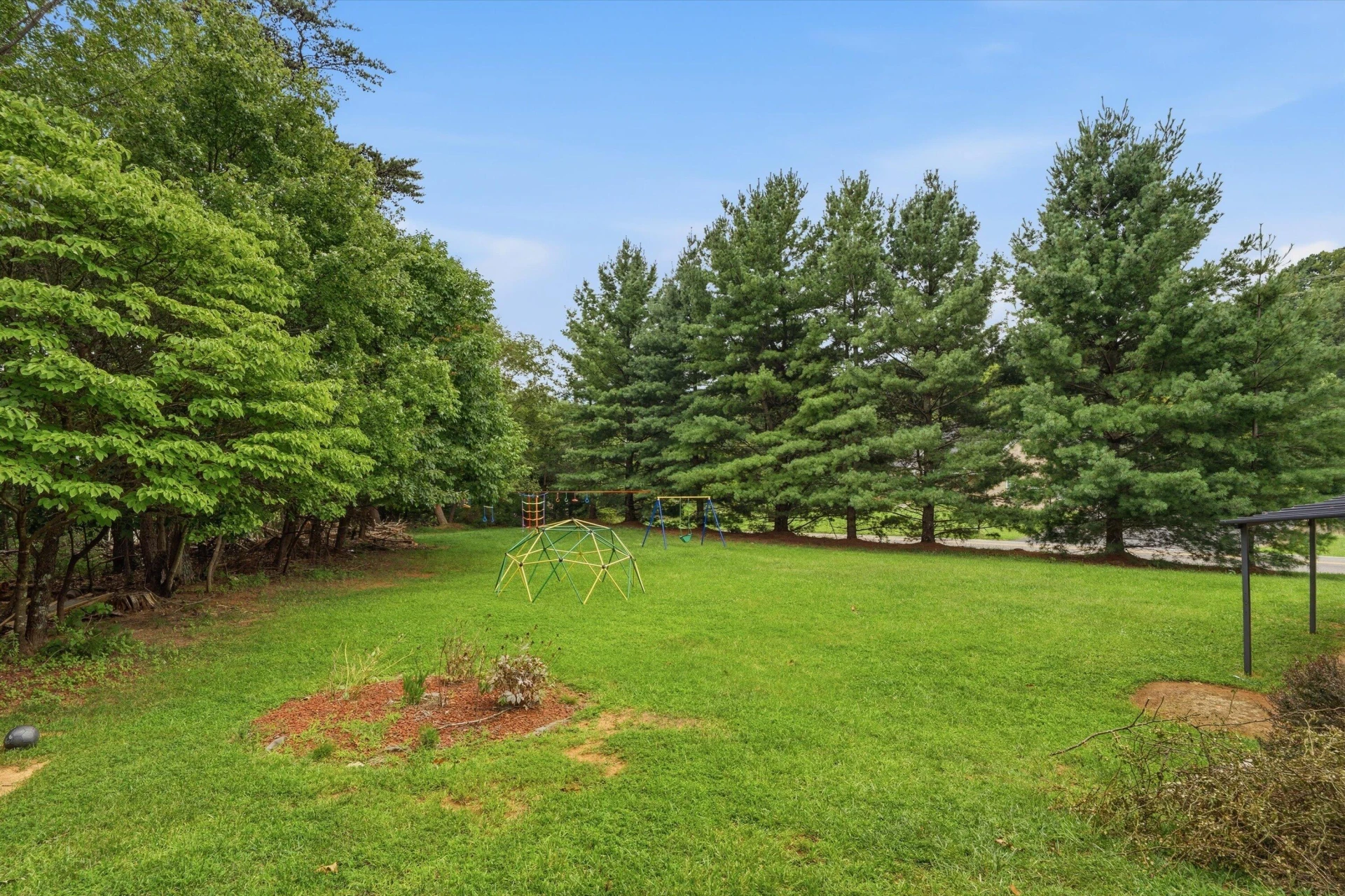 6301 Roselawn Court DR - Photo 42