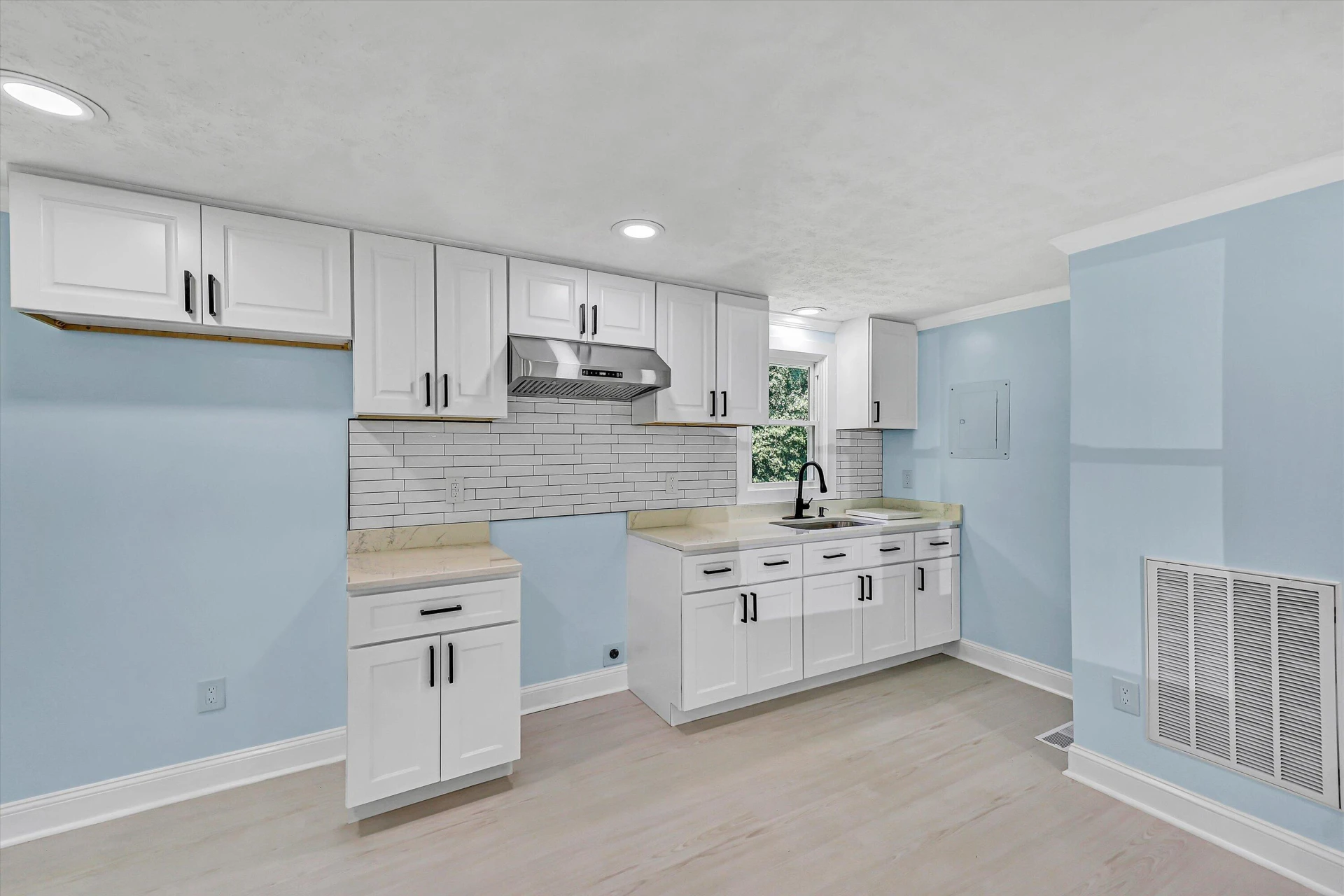 740 Chestnut Knob RD - Photo 10