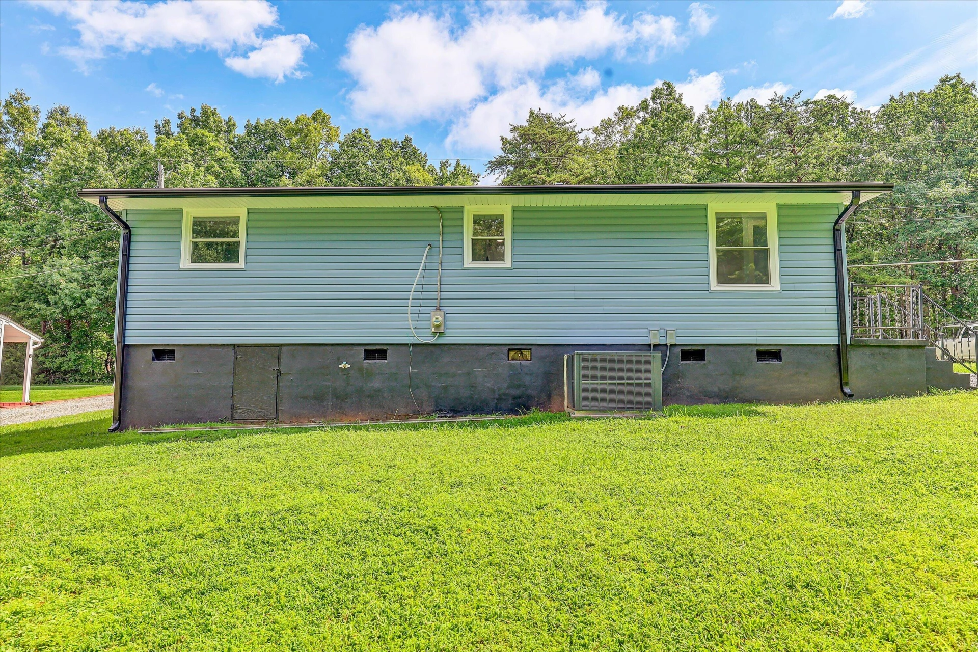 740 Chestnut Knob RD - Photo 22
