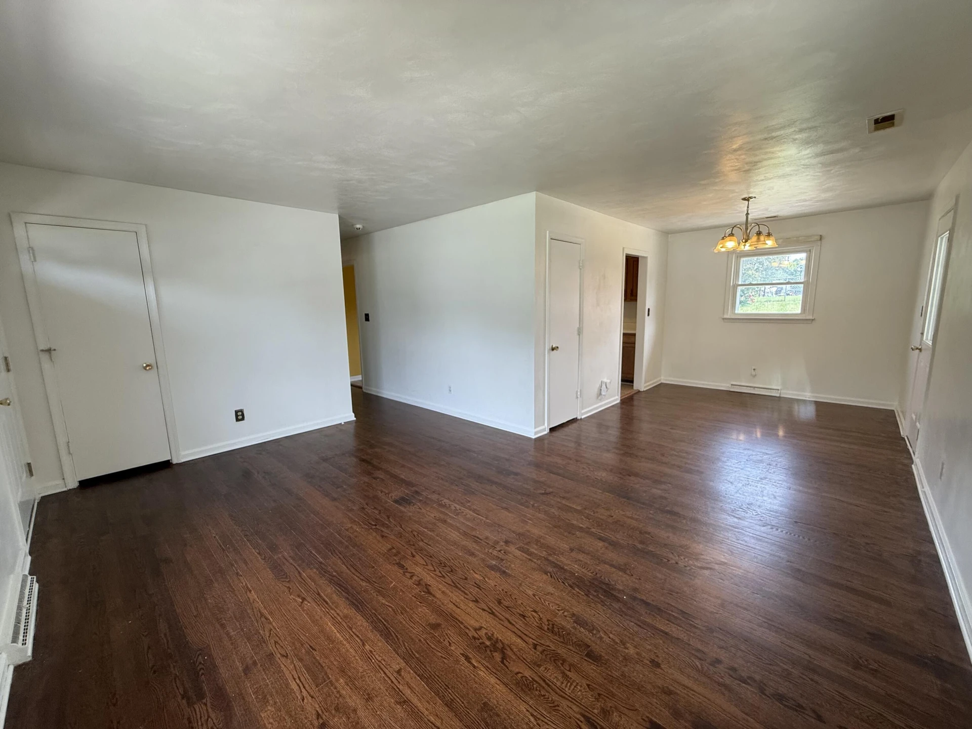 2627 Hillendale DR NW - Photo 6