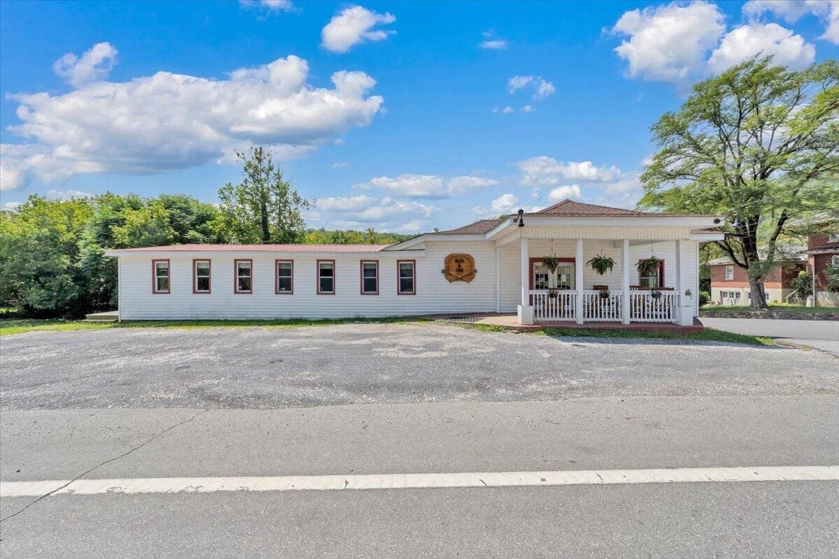 14683 Church ST - Photo 2