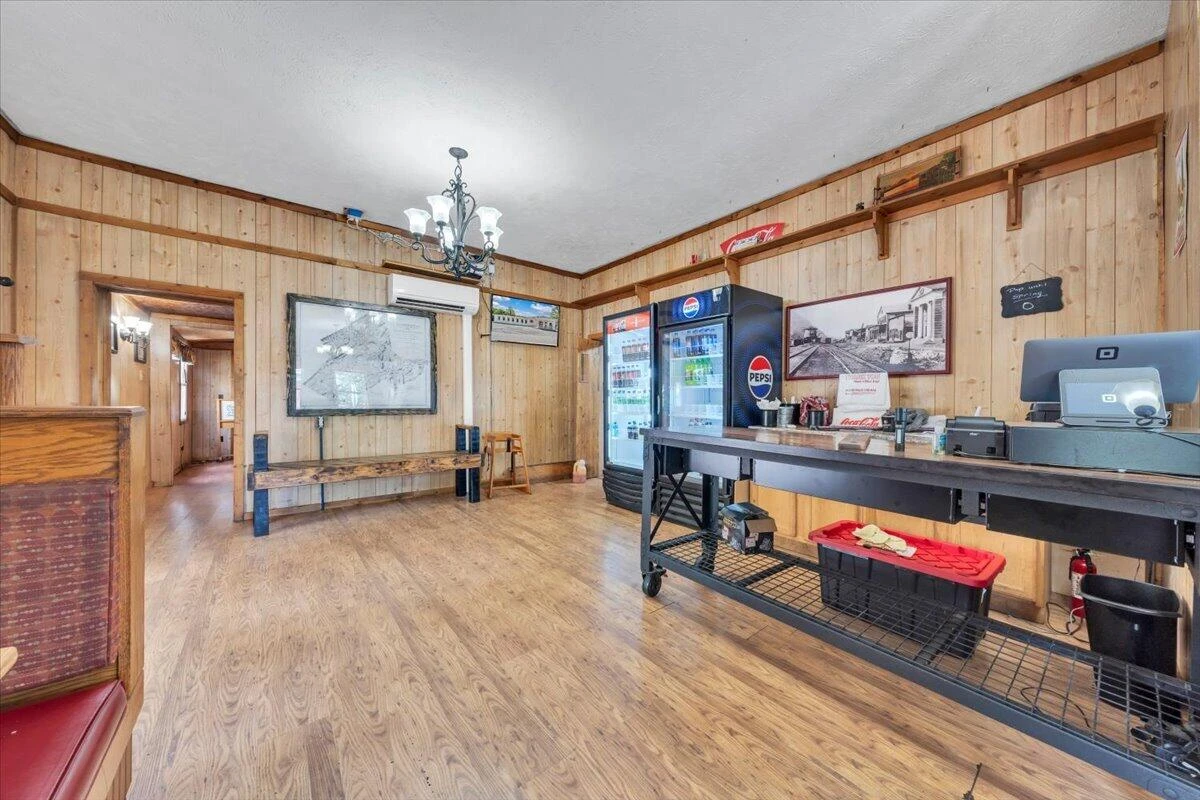 14683 Church ST - Photo 6