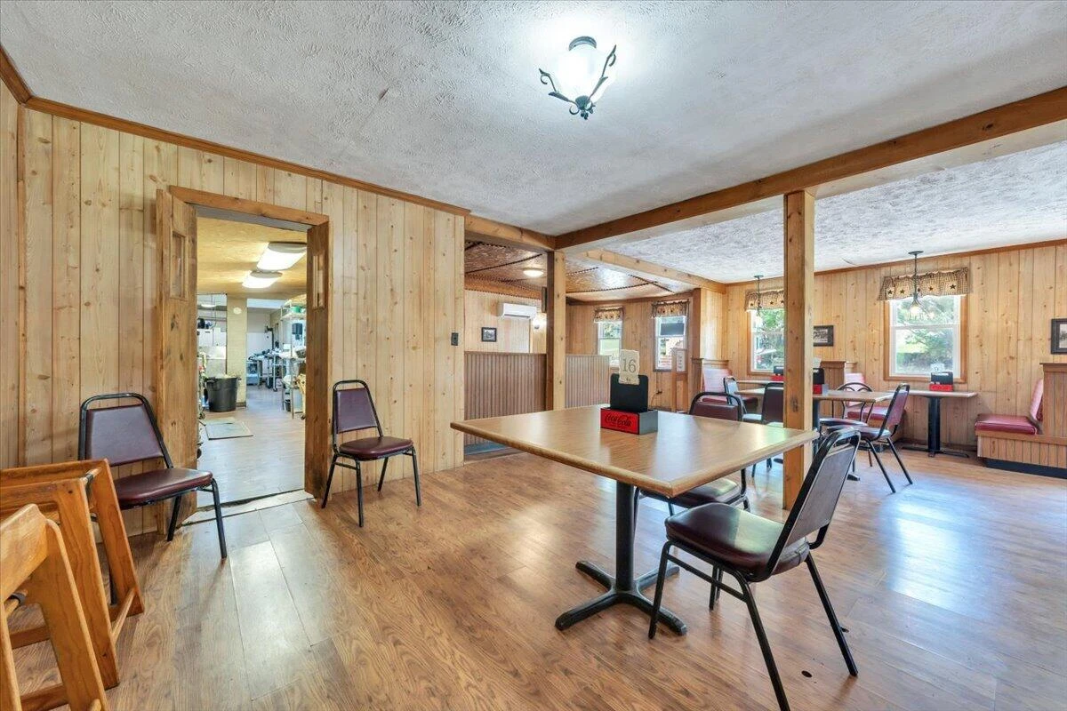 14683 Church ST - Photo 17