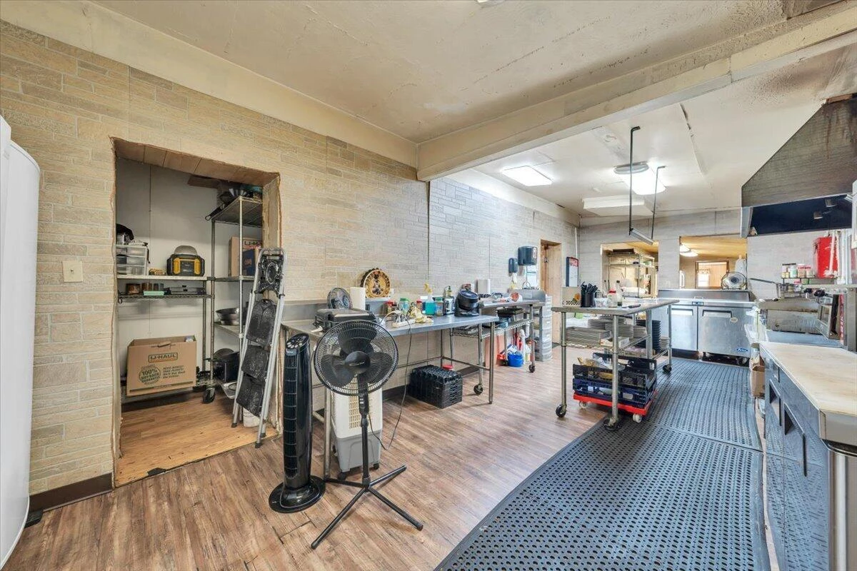 14683 Church ST - Photo 35