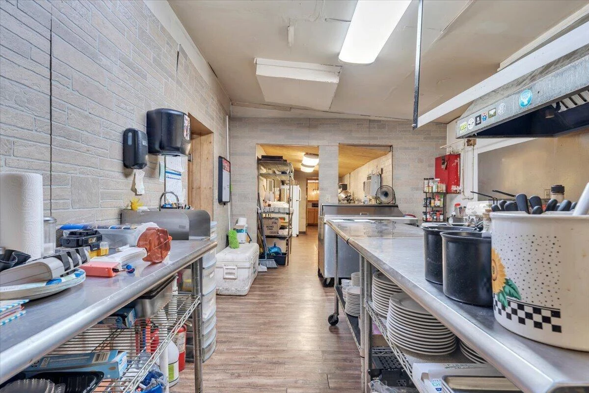 14683 Church ST - Photo 38