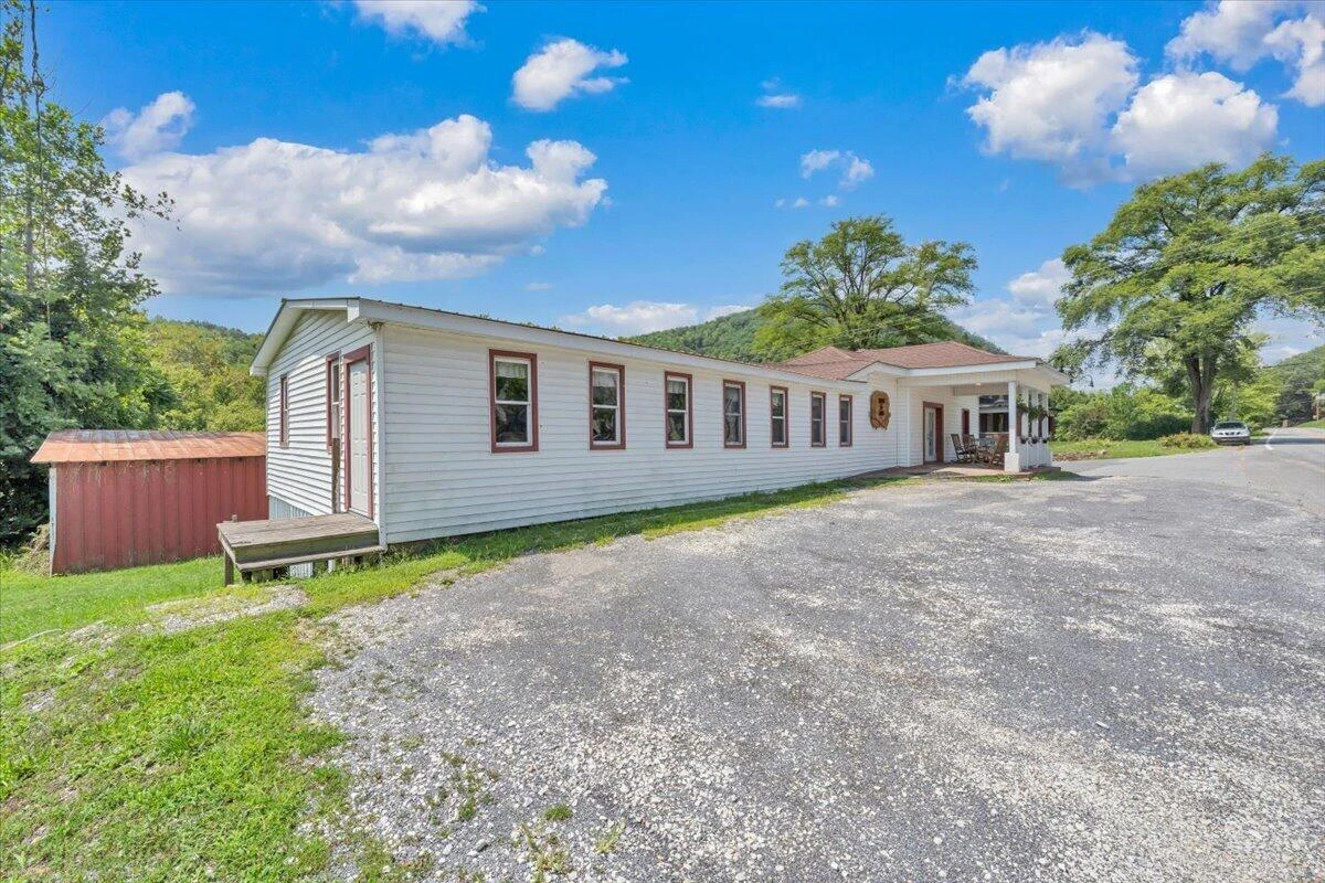 14683 Church ST - Photo 42
