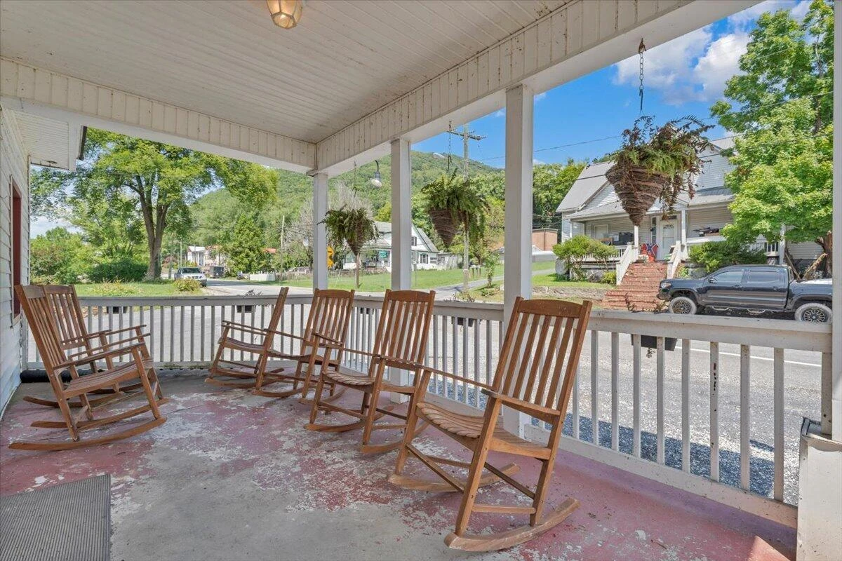 14683 Church ST - Photo 44