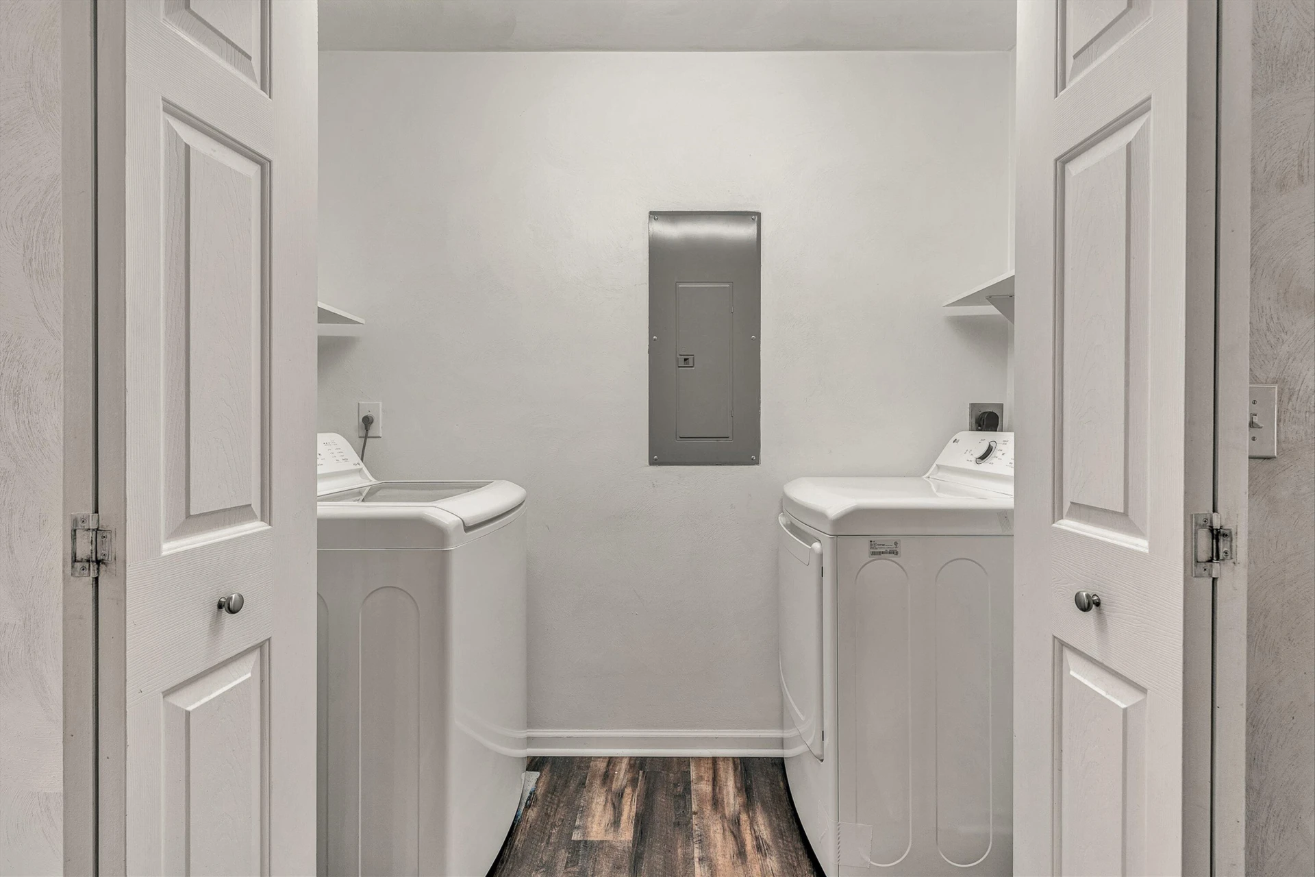 1701 Gordon AVE SE - Photo 8