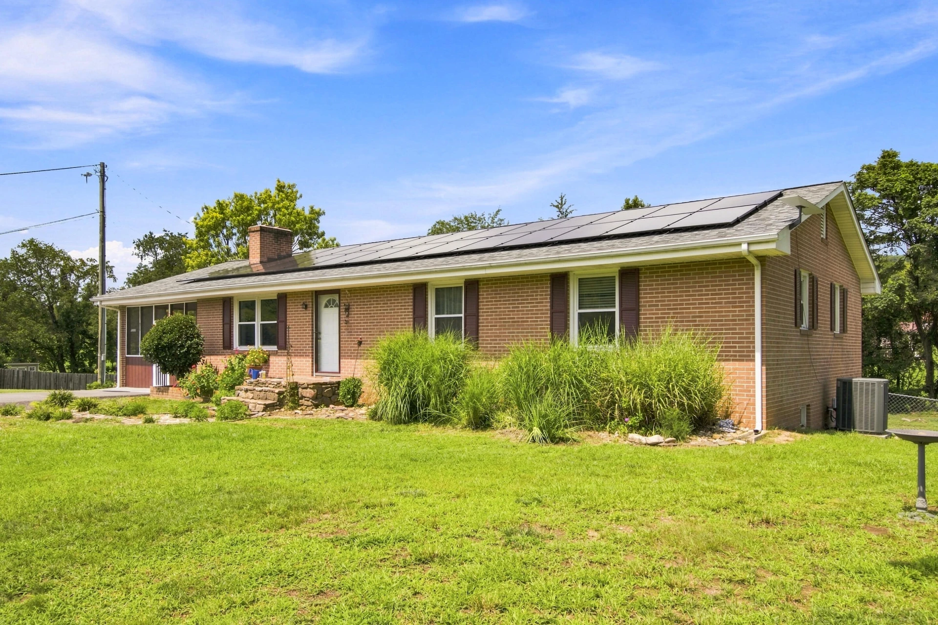 6219 Joyce LN - Photo 2
