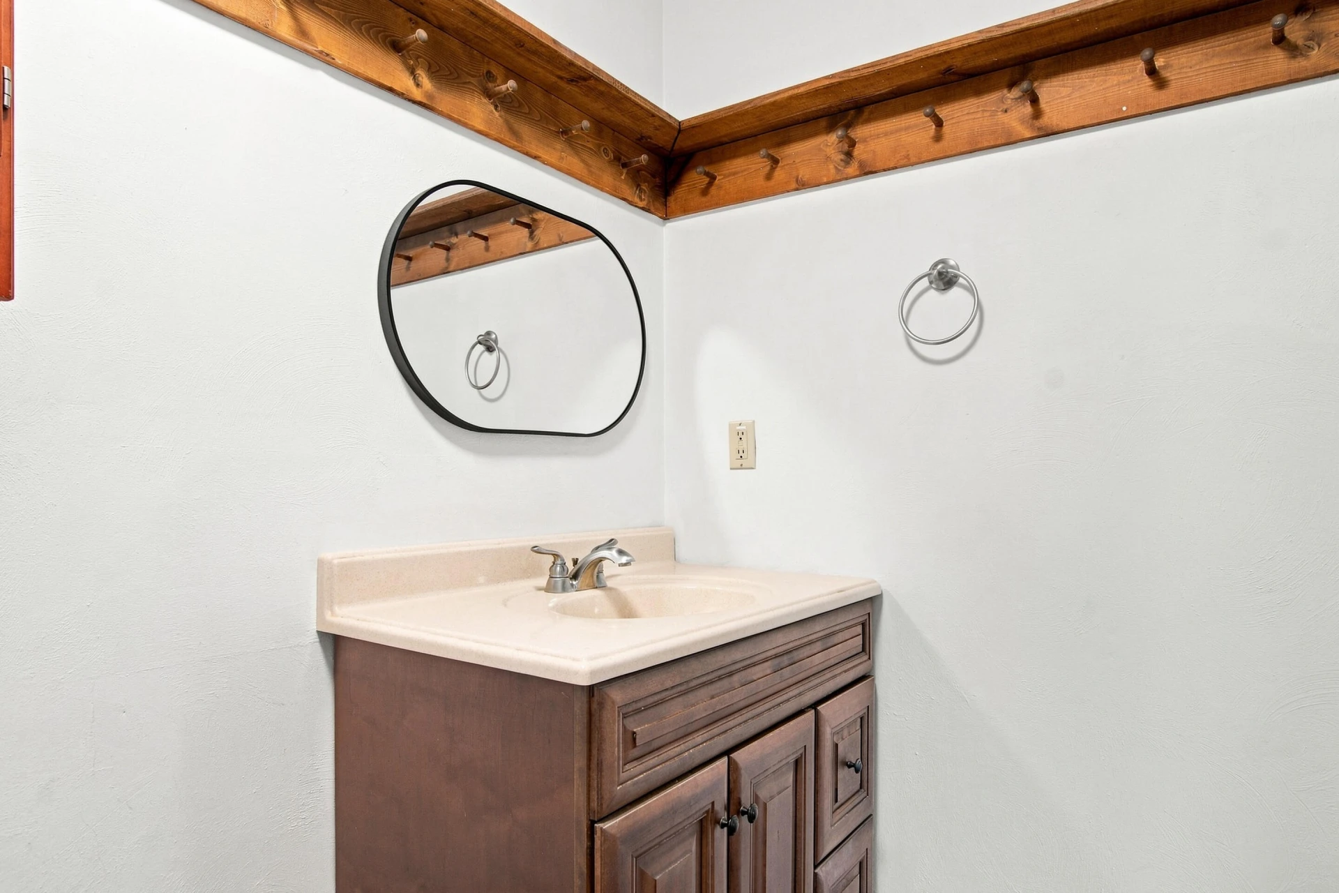 6219 Joyce LN - Photo 19