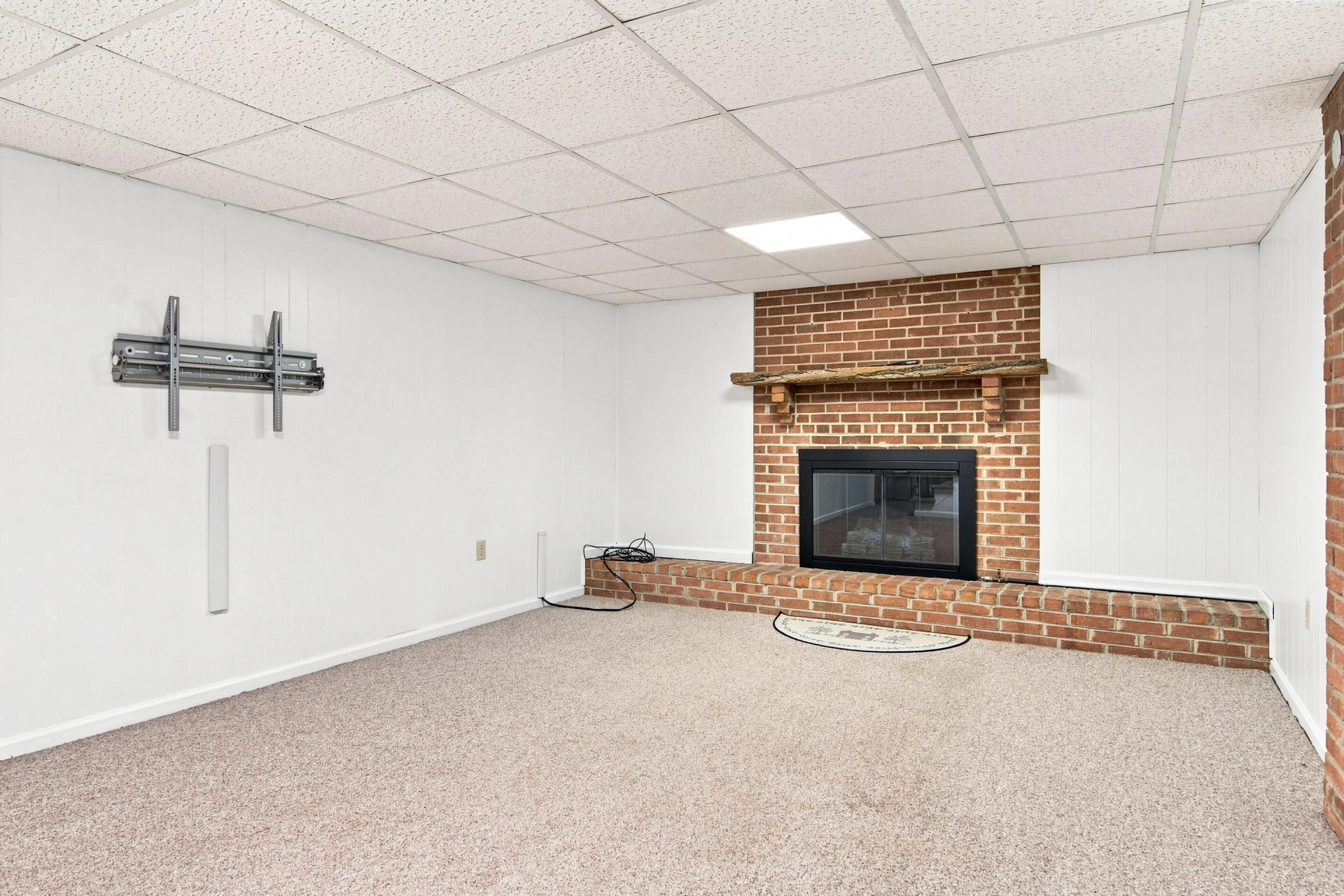 6219 Joyce LN - Photo 29