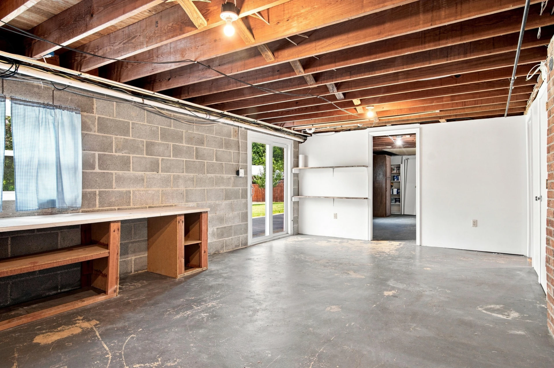 6219 Joyce LN - Photo 40