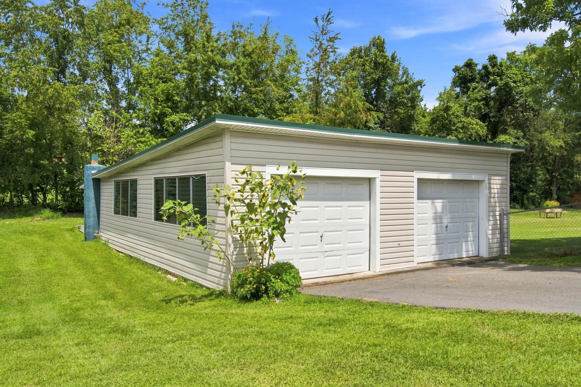 6219 Joyce LN - Photo 48