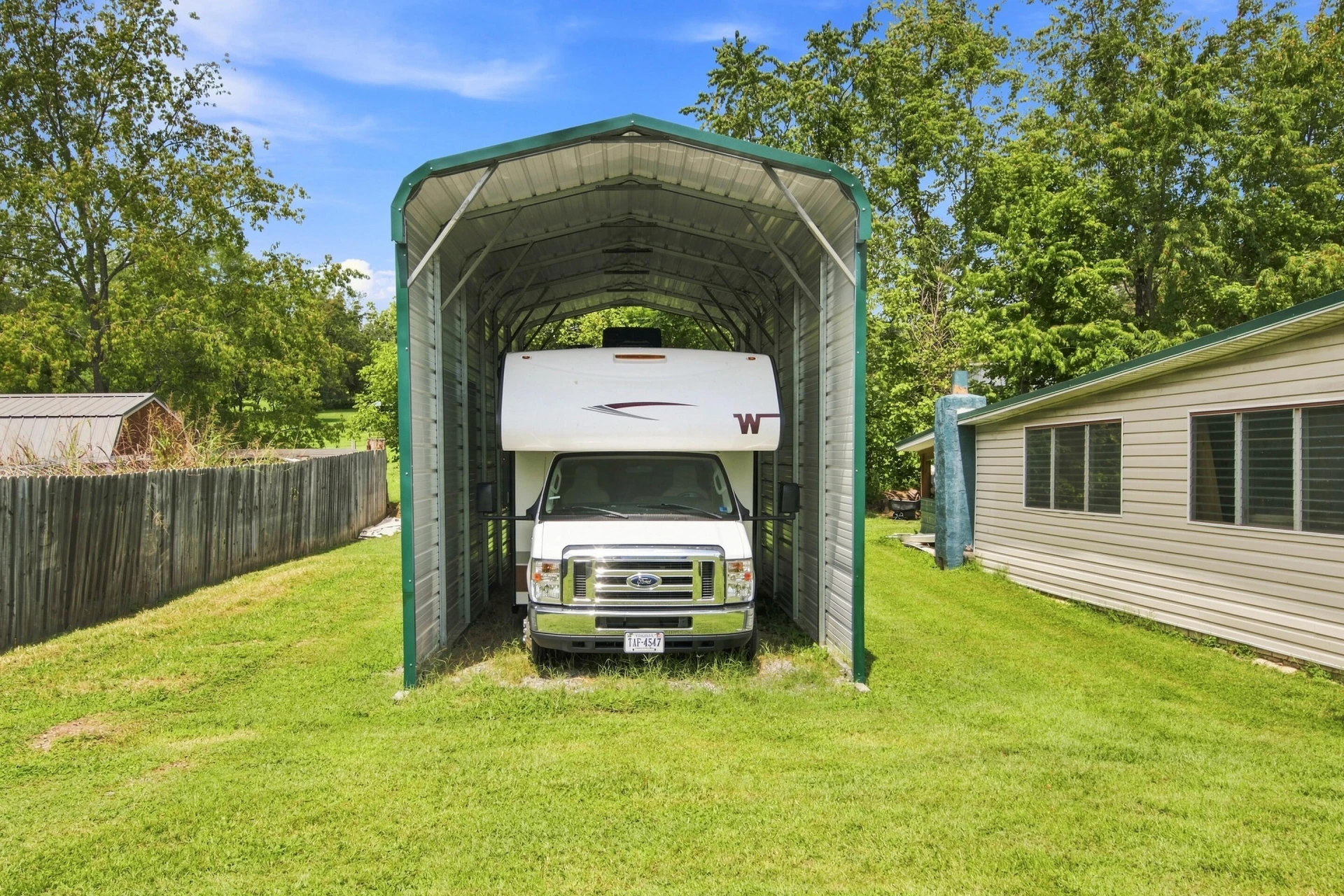 6219 Joyce LN - Photo 49