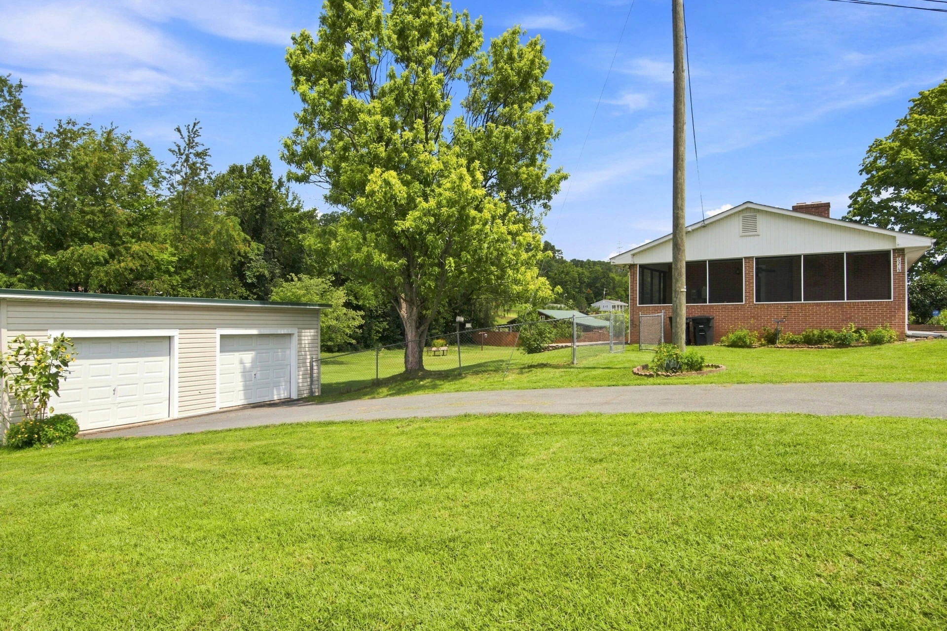 6219 Joyce LN - Photo 51