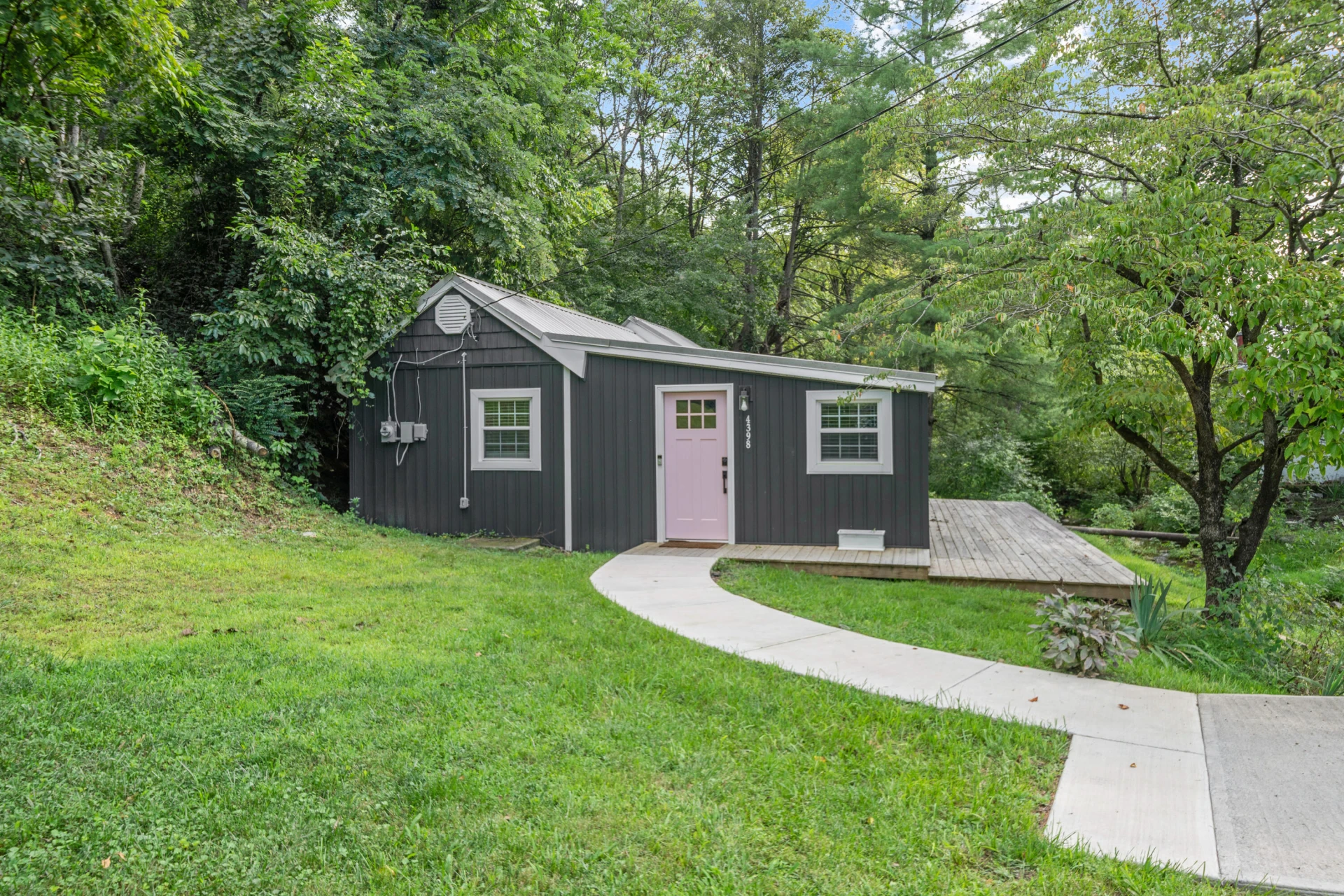 4398 Lee Hwy