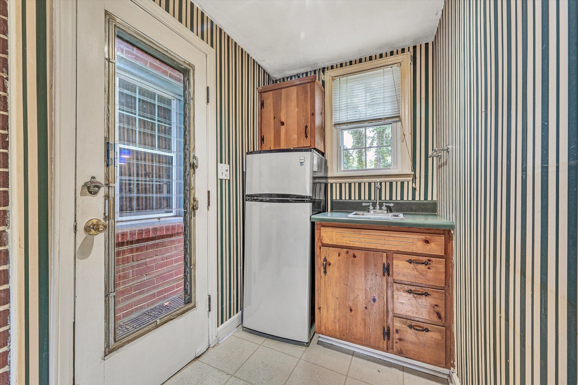 3020 Fleetwood AVE SW - Photo 12