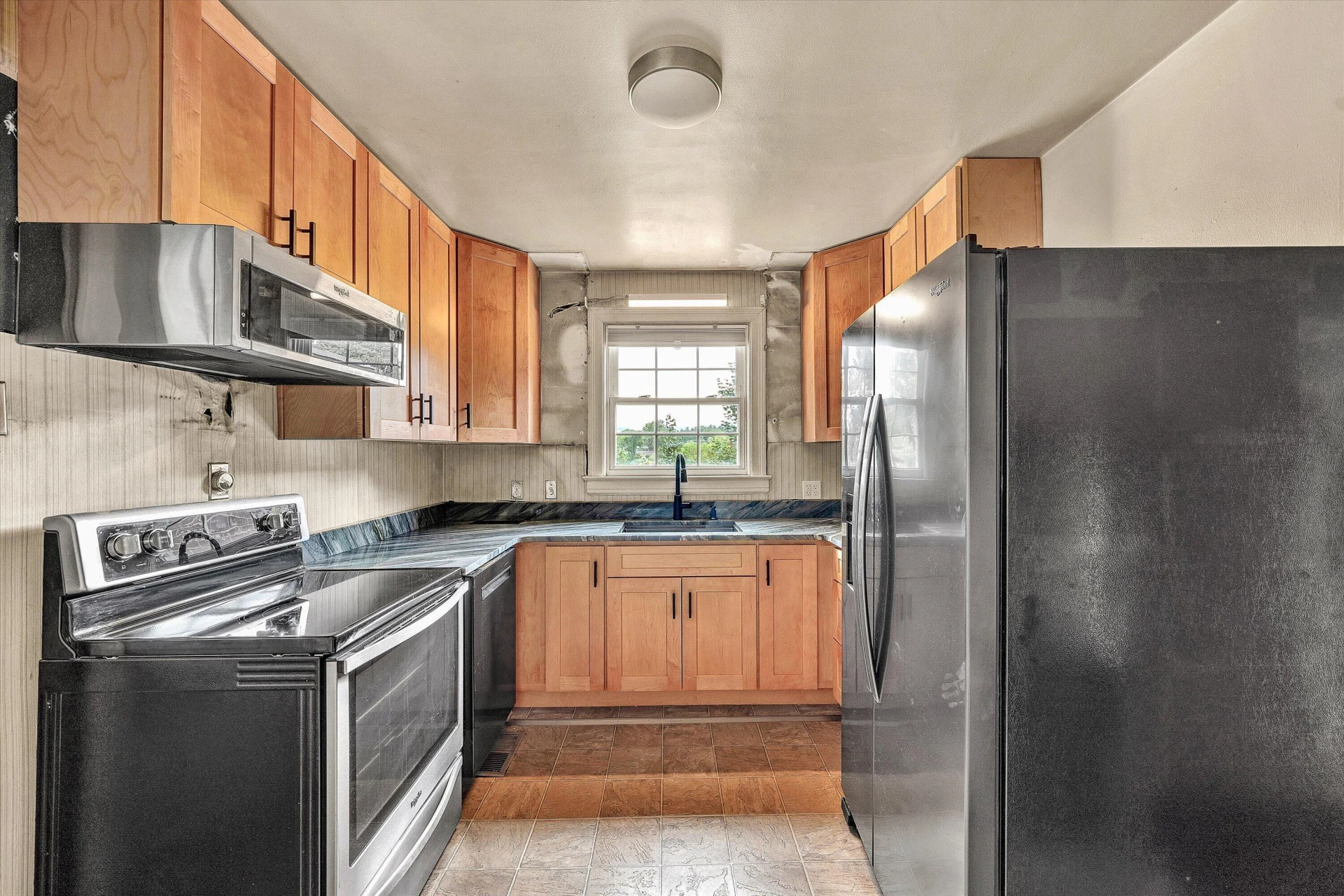 3020 Fleetwood AVE SW - Photo 14